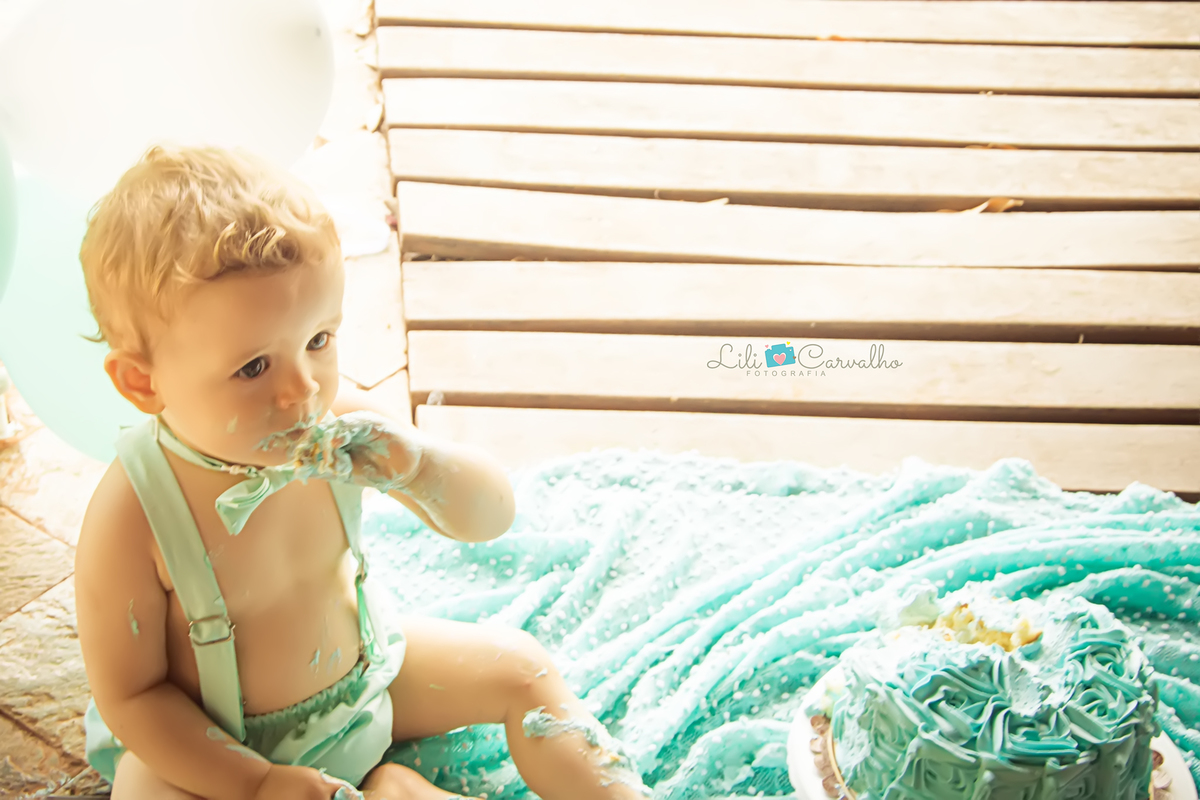 #smashthecake #sessaofamilia #lilicarvalho #lilifotografia #fotoexterna #aniversario #gestantemaringa #fotoprofissional 