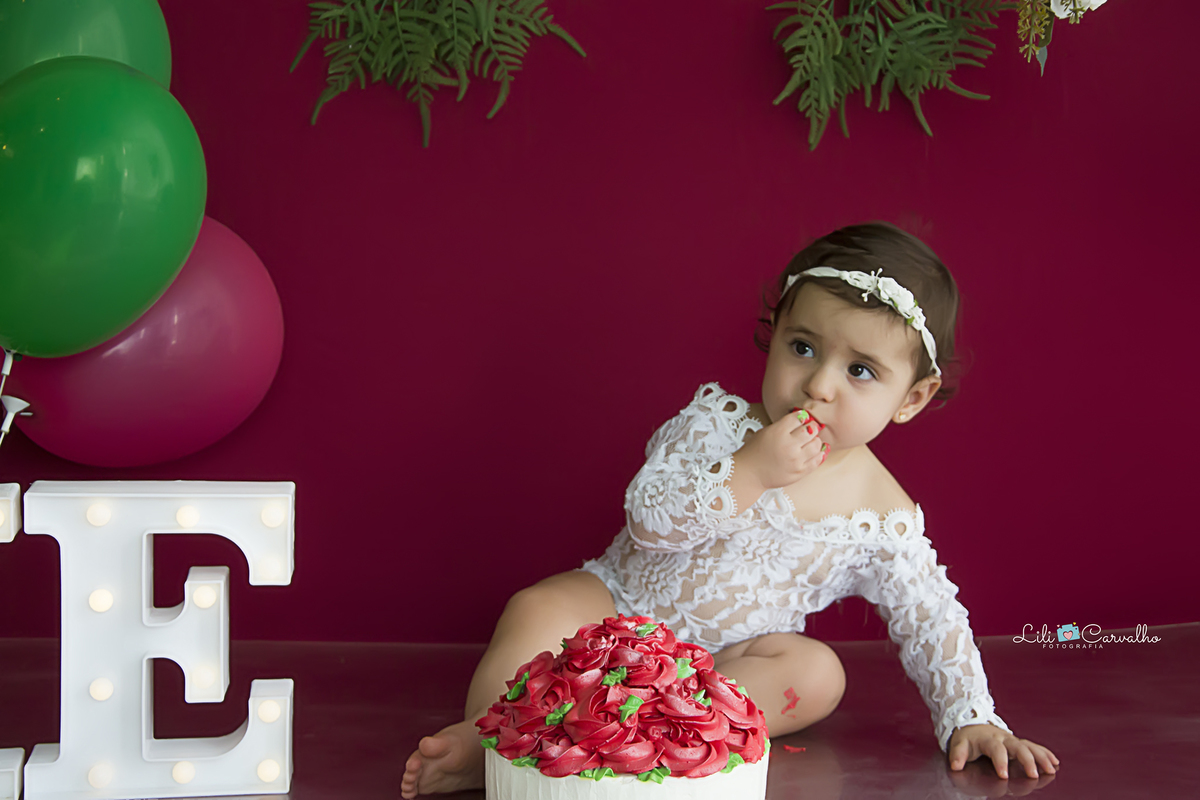 #newbornmaringa #lilicarvalho #lilifotografia #smashthecake #ensaiocombolo #umano #melhorfotografamaringa 