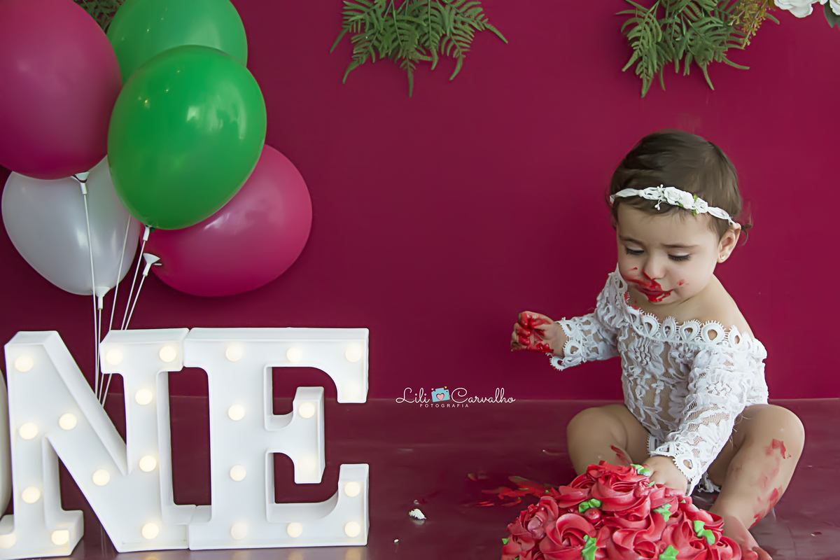 #newbornmaringa #lilicarvalho #lilifotografia #smashthecake #ensaiocombolo #umano #melhorfotografamaringa 