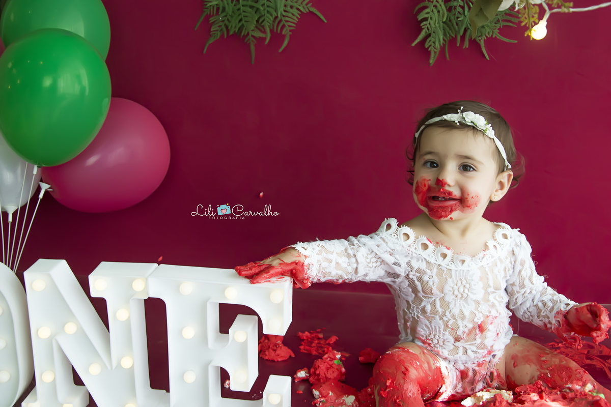 #newbornmaringa #lilicarvalho #lilifotografia #smashthecake #ensaiocombolo #umano #melhorfotografamaringa 