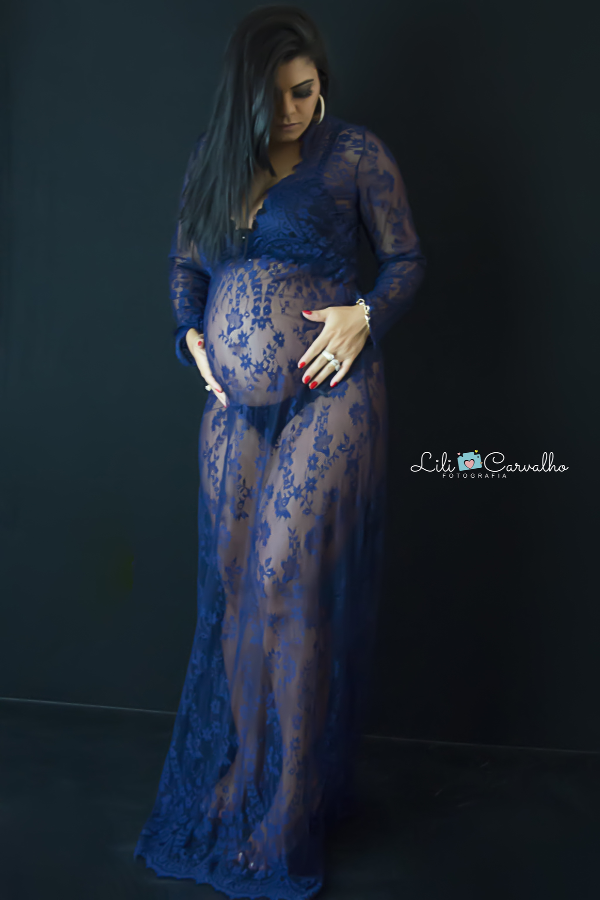 #lilicarvalho #lilifotografia #ensaiogestante #gestantemaringa #mulheremae #resgatandoafeminilidade #mulherespoderosas #gravidamaringa #gestantesensual #gravidamaringa #ensaiogravida