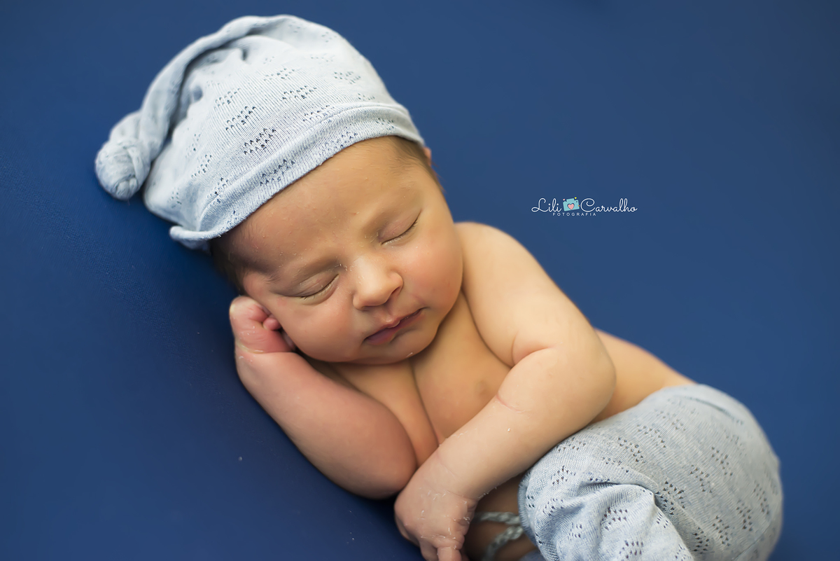#newborn #newbornmaringa #lilicarvalho #lilifotografia #newbornmaringa #newborndiferenciado #fotosdiferentes #fotosexoticas #babyboy #gestantemaringa #fotogravida #fotorecemnascido