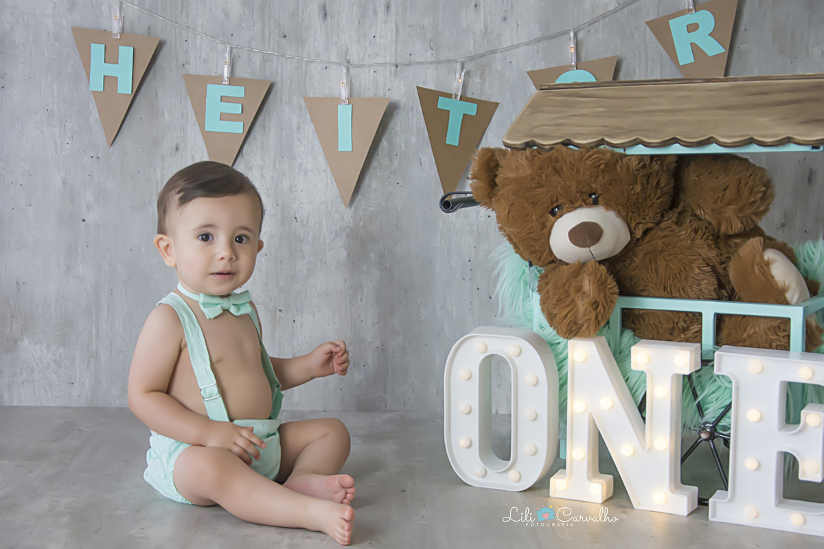 #smashthefruit #smashmaringa #lilicarvalho #lilifotografia #smashthecake #bolodefrutas #ensaiocomfrutas #aniversario #fotodiferente #meninodementa #meninocomursomarrom #one #umaninho #babyboy #melhorfotografademaringa