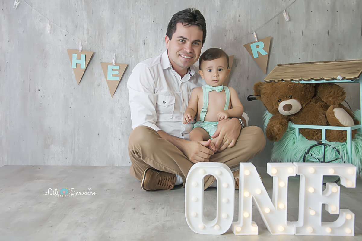 #smashthefruit #smashmaringa #lilicarvalho #lilifotografia #smashthecake #bolodefrutas #ensaiocomfrutas #aniversario #fotodiferente #meninodementa #meninocomursomarrom #one #umaninho #babyboy #melhorfotografademaringa