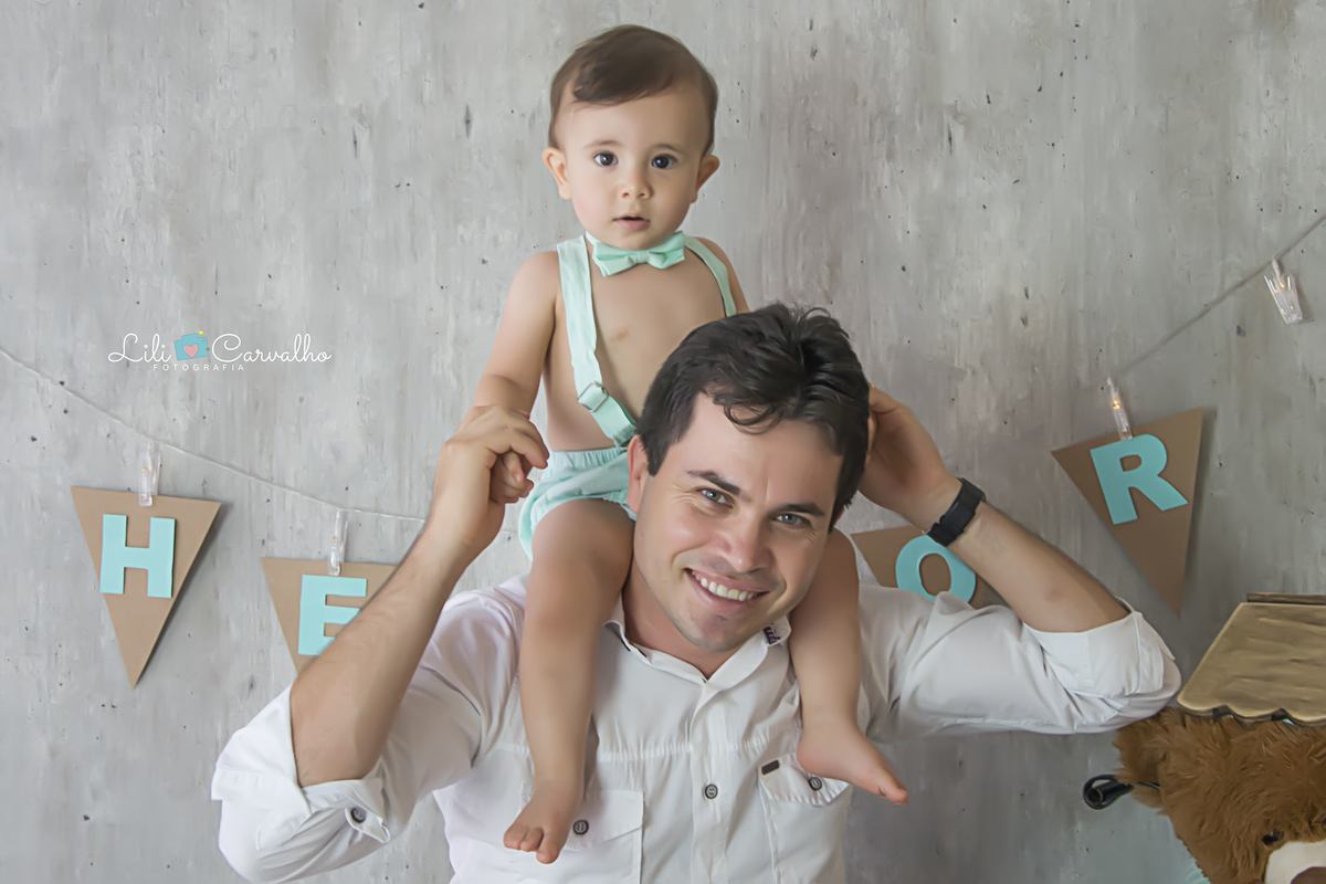 #smashthefruit #smashmaringa #lilicarvalho #lilifotografia #smashthecake #bolodefrutas #ensaiocomfrutas #aniversario #fotodiferente #meninodementa #meninocomursomarrom #one #umaninho #babyboy #melhorfotografademaringa