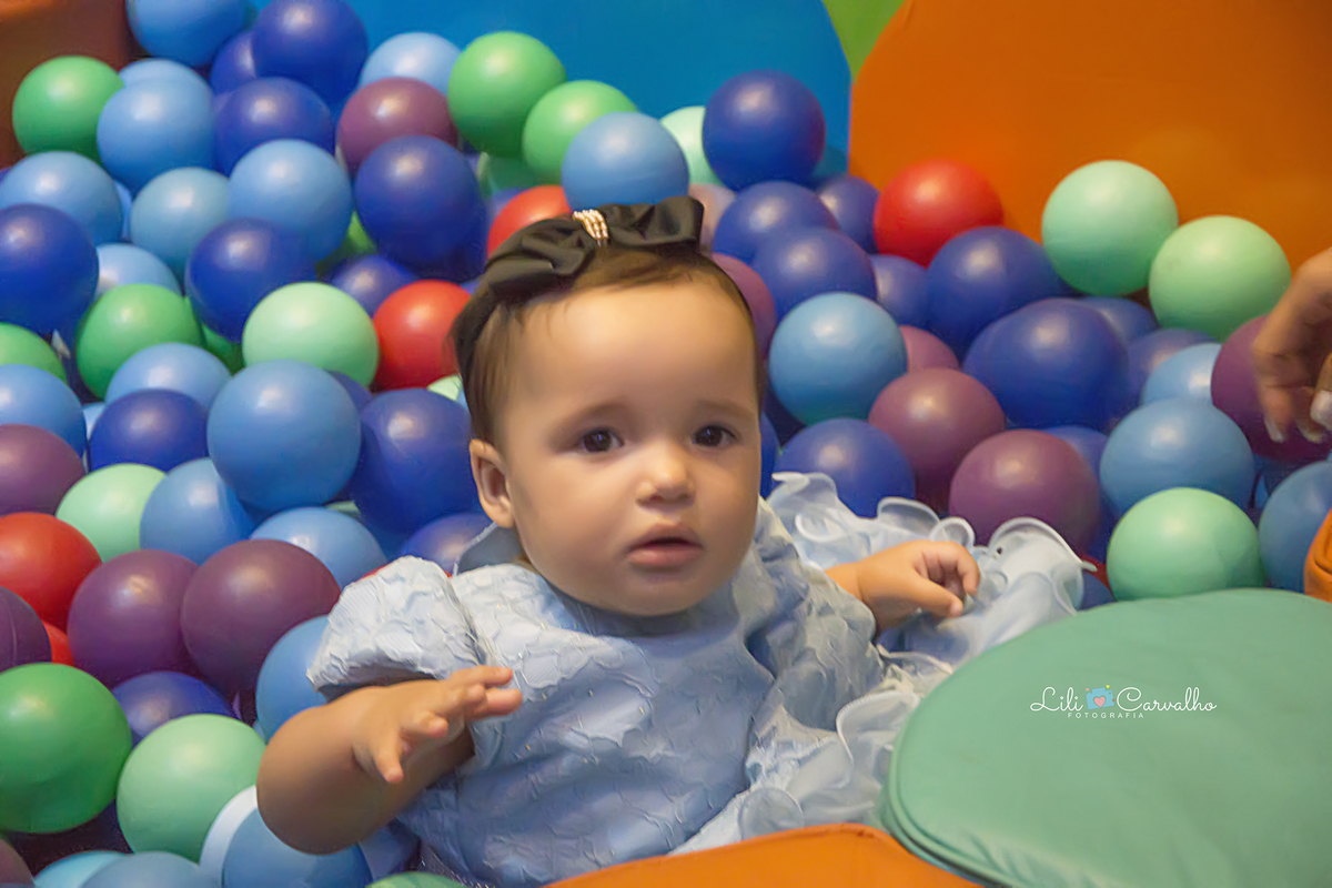 #aniversario #lilicarvalho #lilifotografia #aniversariomaringa #fotografadeaniversario #melhorfotografadeaniversario #newbornmaringa #acompanhamentobebe #fotorecemnascido 