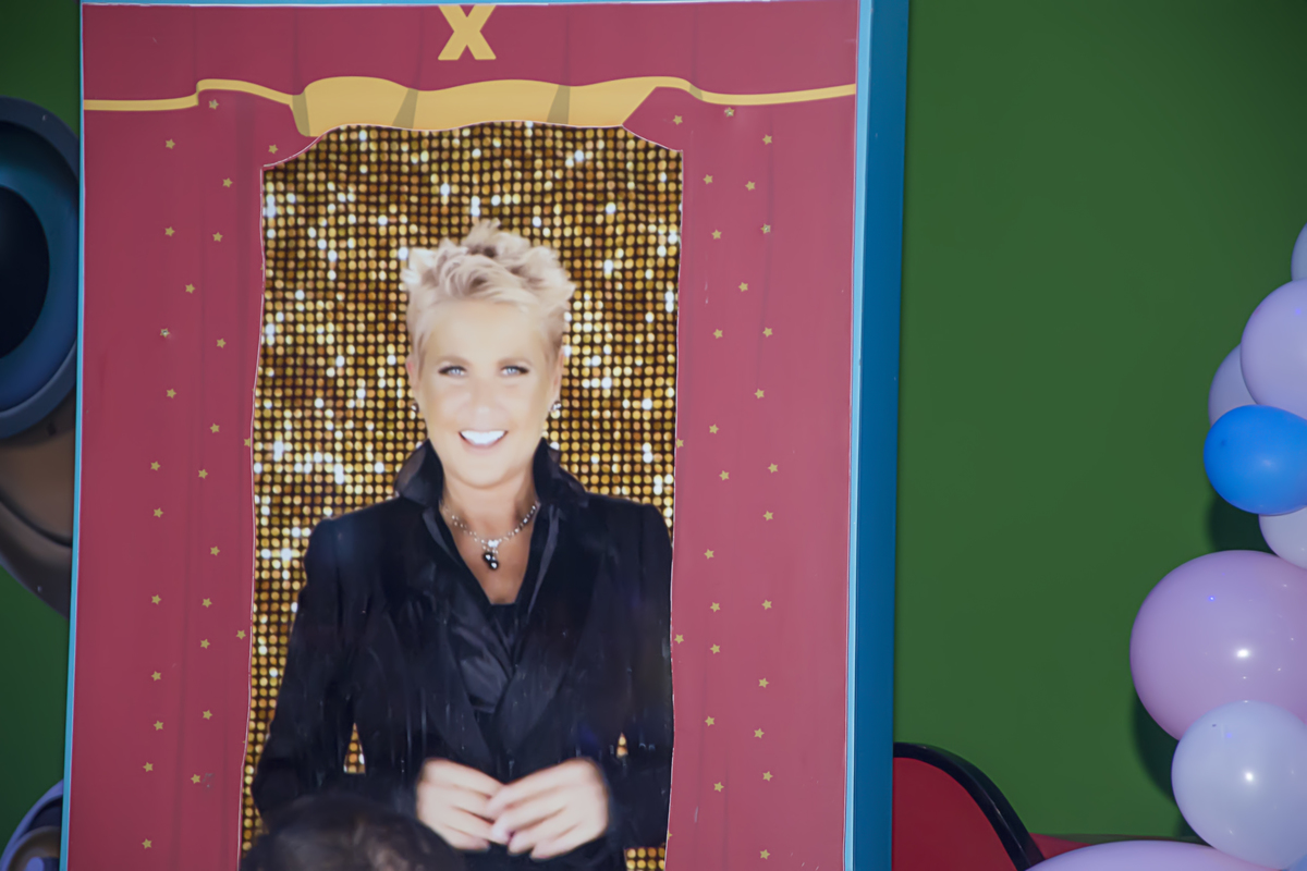 #aniversario #lilicarvalho #lilifotografia #aniversariomaringa #fotografadeaniversario #melhorfotografadeaniversario #newbornmaringa #acompanhamentobebe #fotorecemnascido 