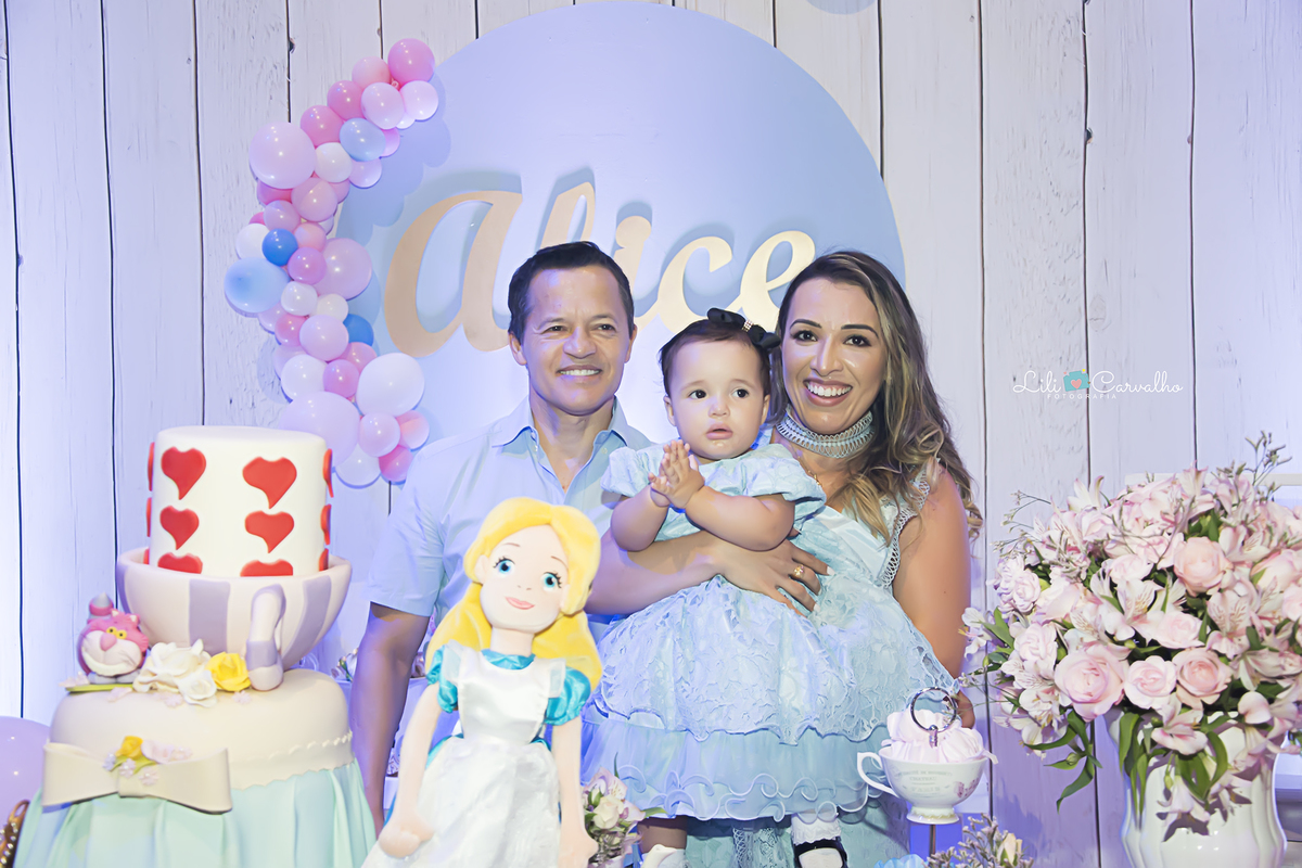 #aniversario #lilicarvalho #lilifotografia #aniversariomaringa #fotografadeaniversario #melhorfotografadeaniversario #newbornmaringa #acompanhamentobebe #fotorecemnascido 