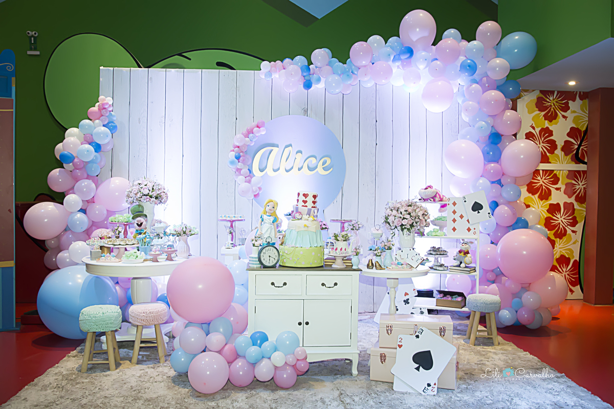 #aniversario #lilicarvalho #lilifotografia #aniversariomaringa #fotografadeaniversario #melhorfotografadeaniversario #newbornmaringa #acompanhamentobebe #fotorecemnascido 