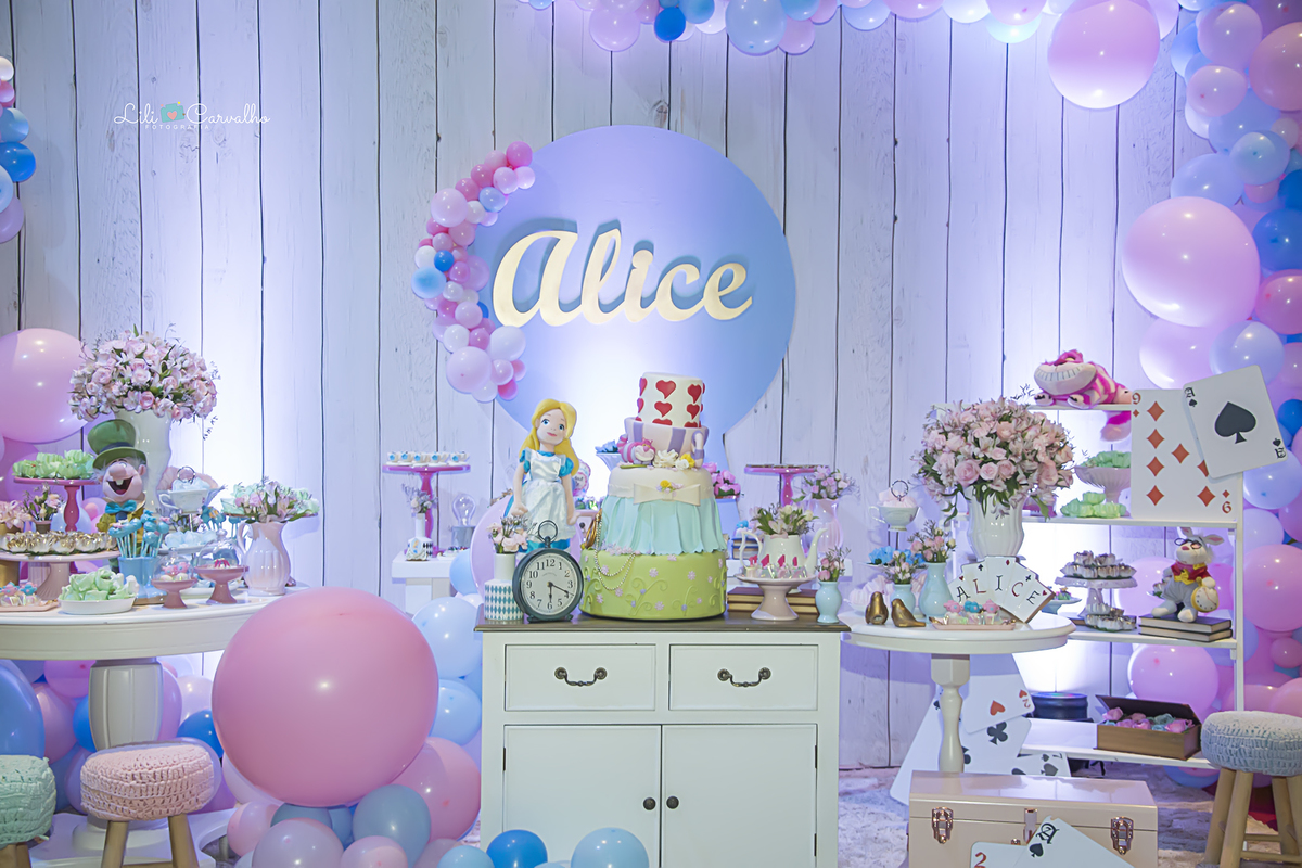 #aniversario #lilicarvalho #lilifotografia #aniversariomaringa #fotografadeaniversario #melhorfotografadeaniversario #newbornmaringa #acompanhamentobebe #fotorecemnascido 