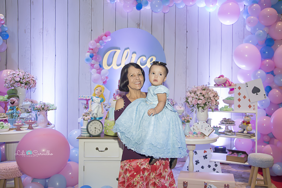 #aniversario #lilicarvalho #lilifotografia #aniversariomaringa #fotografadeaniversario #melhorfotografadeaniversario #newbornmaringa #acompanhamentobebe #fotorecemnascido 