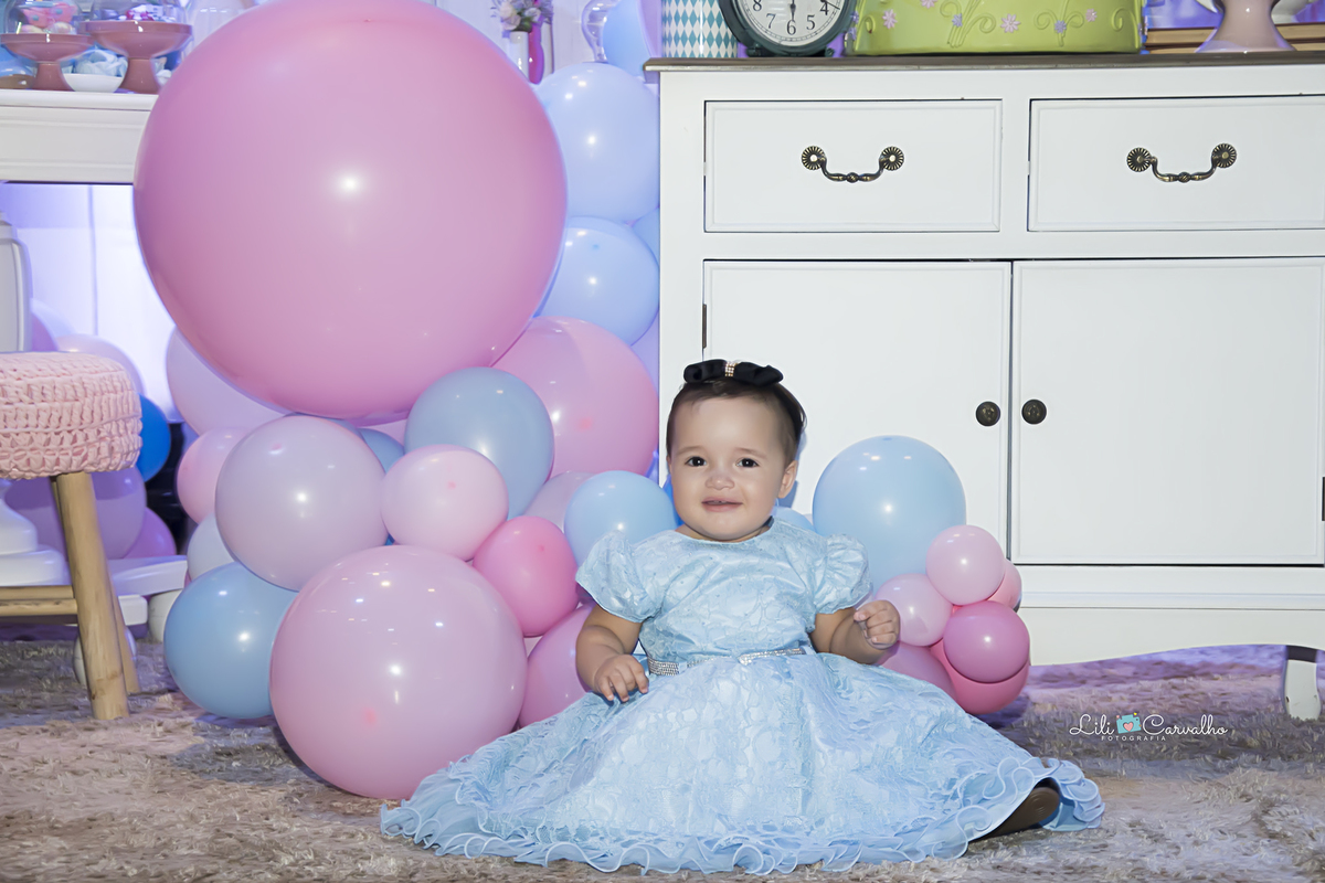 #aniversario #lilicarvalho #lilifotografia #aniversariomaringa #fotografadeaniversario #melhorfotografadeaniversario #newbornmaringa #acompanhamentobebe #fotorecemnascido 