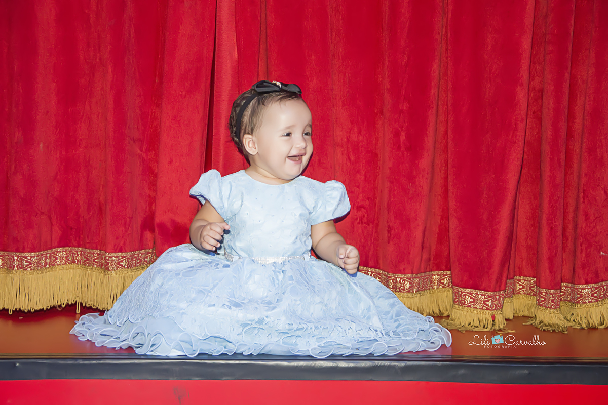 #aniversario #lilicarvalho #lilifotografia #aniversariomaringa #fotografadeaniversario #melhorfotografadeaniversario #newbornmaringa #acompanhamentobebe #fotorecemnascido 