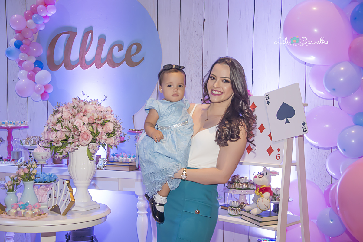 #aniversario #lilicarvalho #lilifotografia #aniversariomaringa #fotografadeaniversario #melhorfotografadeaniversario #newbornmaringa #acompanhamentobebe #fotorecemnascido 