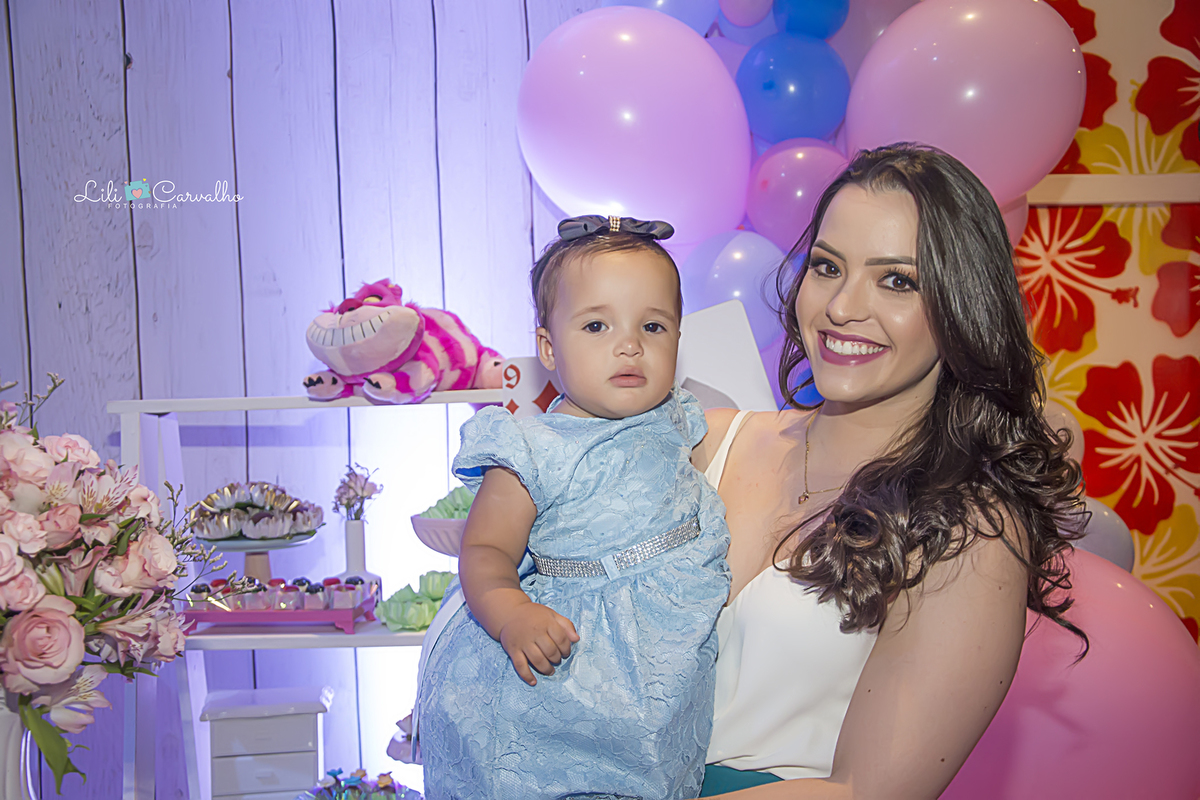 #aniversario #lilicarvalho #lilifotografia #aniversariomaringa #fotografadeaniversario #melhorfotografadeaniversario #newbornmaringa #acompanhamentobebe #fotorecemnascido 