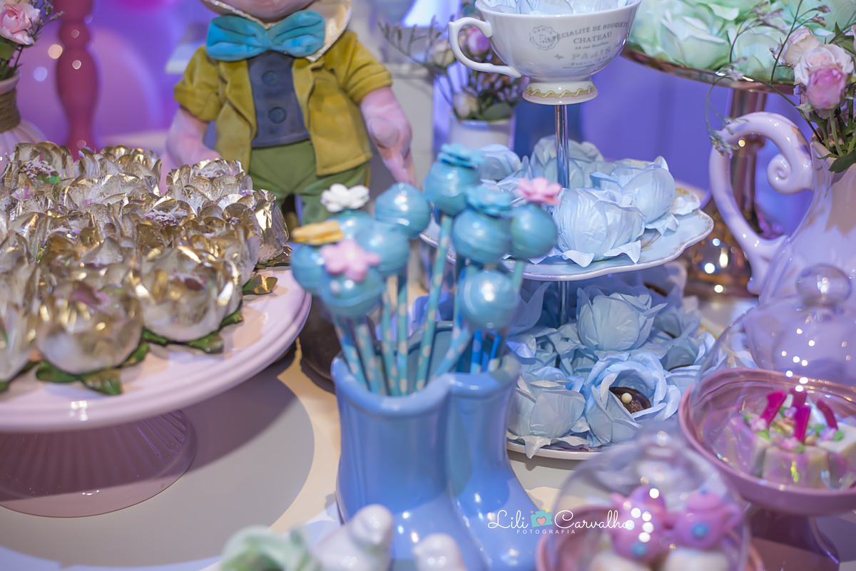 #aniversario #lilicarvalho #lilifotografia #aniversariomaringa #fotografadeaniversario #melhorfotografadeaniversario #newbornmaringa #acompanhamentobebe #fotorecemnascido 