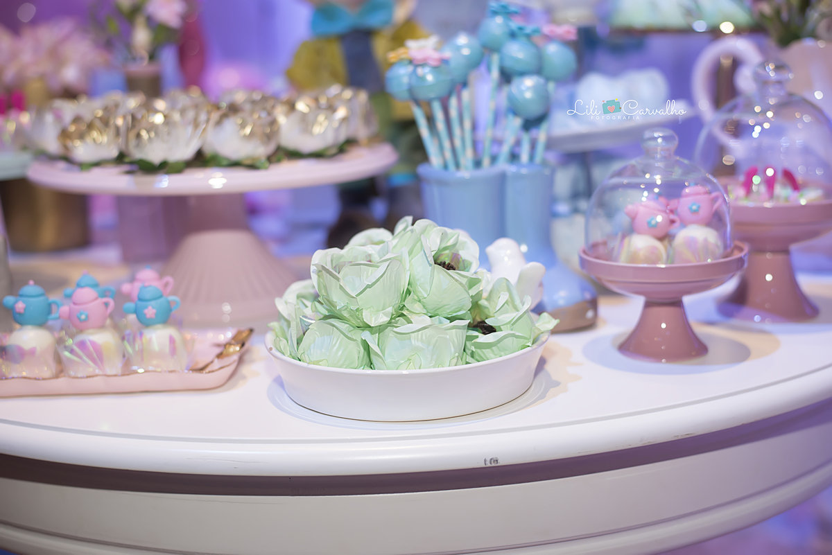 #aniversario #lilicarvalho #lilifotografia #aniversariomaringa #fotografadeaniversario #melhorfotografadeaniversario #newbornmaringa #acompanhamentobebe #fotorecemnascido 