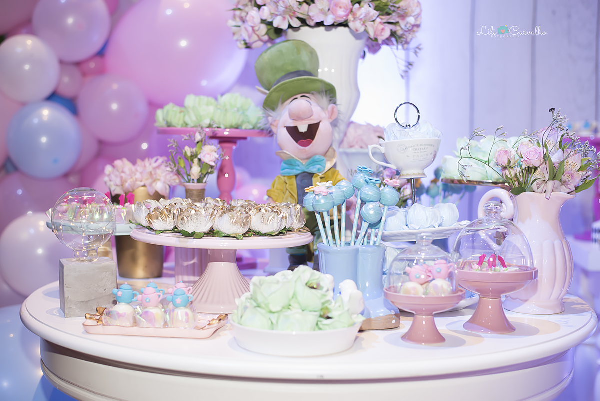 #aniversario #lilicarvalho #lilifotografia #aniversariomaringa #fotografadeaniversario #melhorfotografadeaniversario #newbornmaringa #acompanhamentobebe #fotorecemnascido 