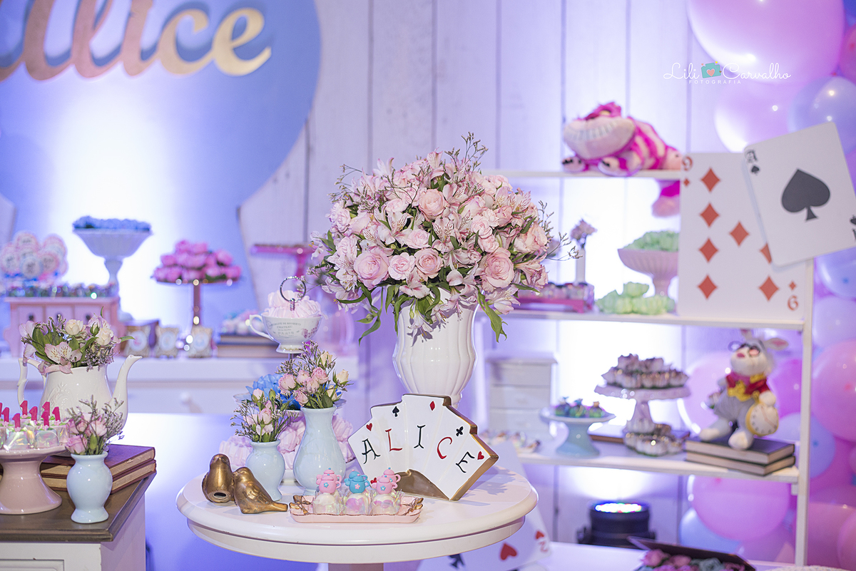 #aniversario #lilicarvalho #lilifotografia #aniversariomaringa #fotografadeaniversario #melhorfotografadeaniversario #newbornmaringa #acompanhamentobebe #fotorecemnascido 