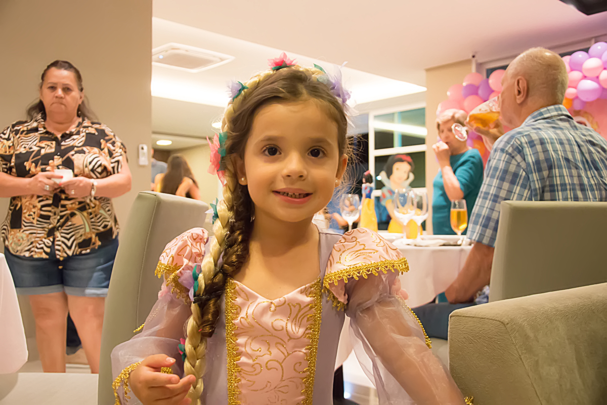 #newborn #newbornmaringa #lilicarvalho #lilifotografia #babyboy #recemnascido #fotodebebepequeno #fotoprimeirosdias #ensaiogestante #aniversario #aniversarioemcasa#aniversariomaringa 