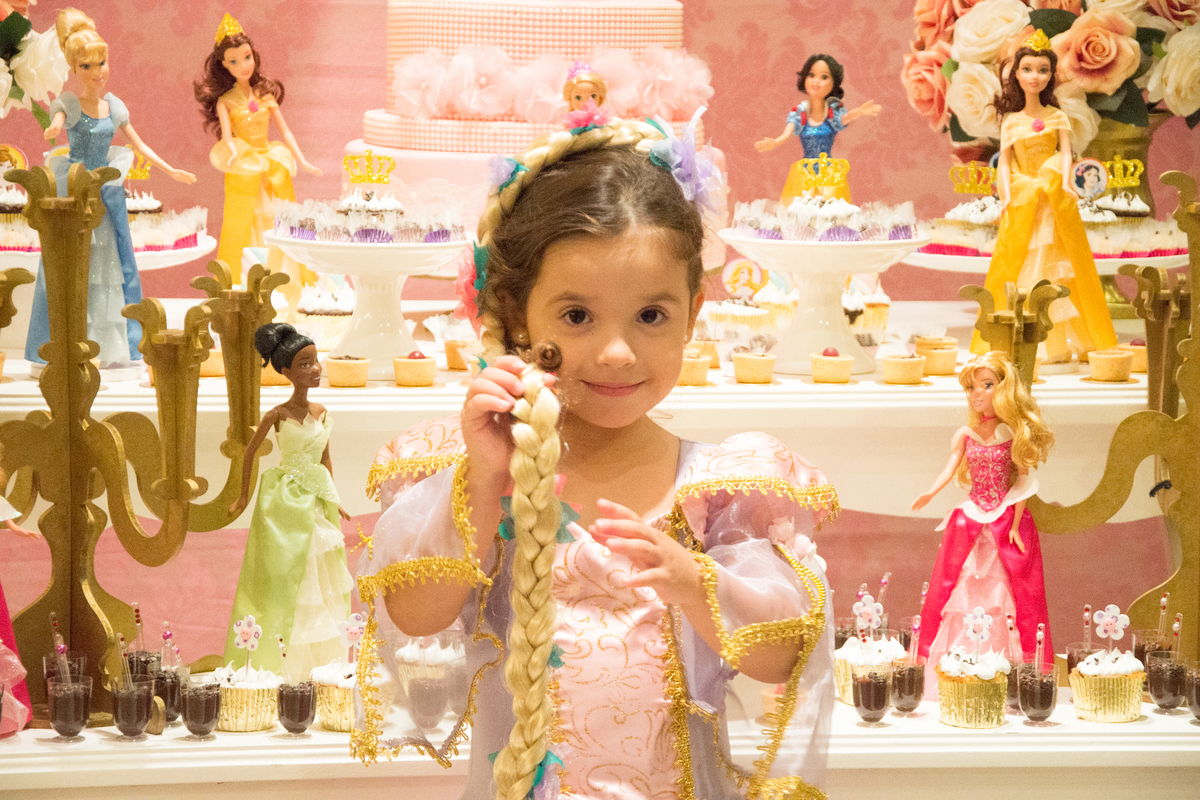 #newborn #newbornmaringa #lilicarvalho #lilifotografia #babyboy #recemnascido #fotodebebepequeno #fotoprimeirosdias #ensaiogestante #aniversario #aniversarioemcasa#aniversariomaringa 