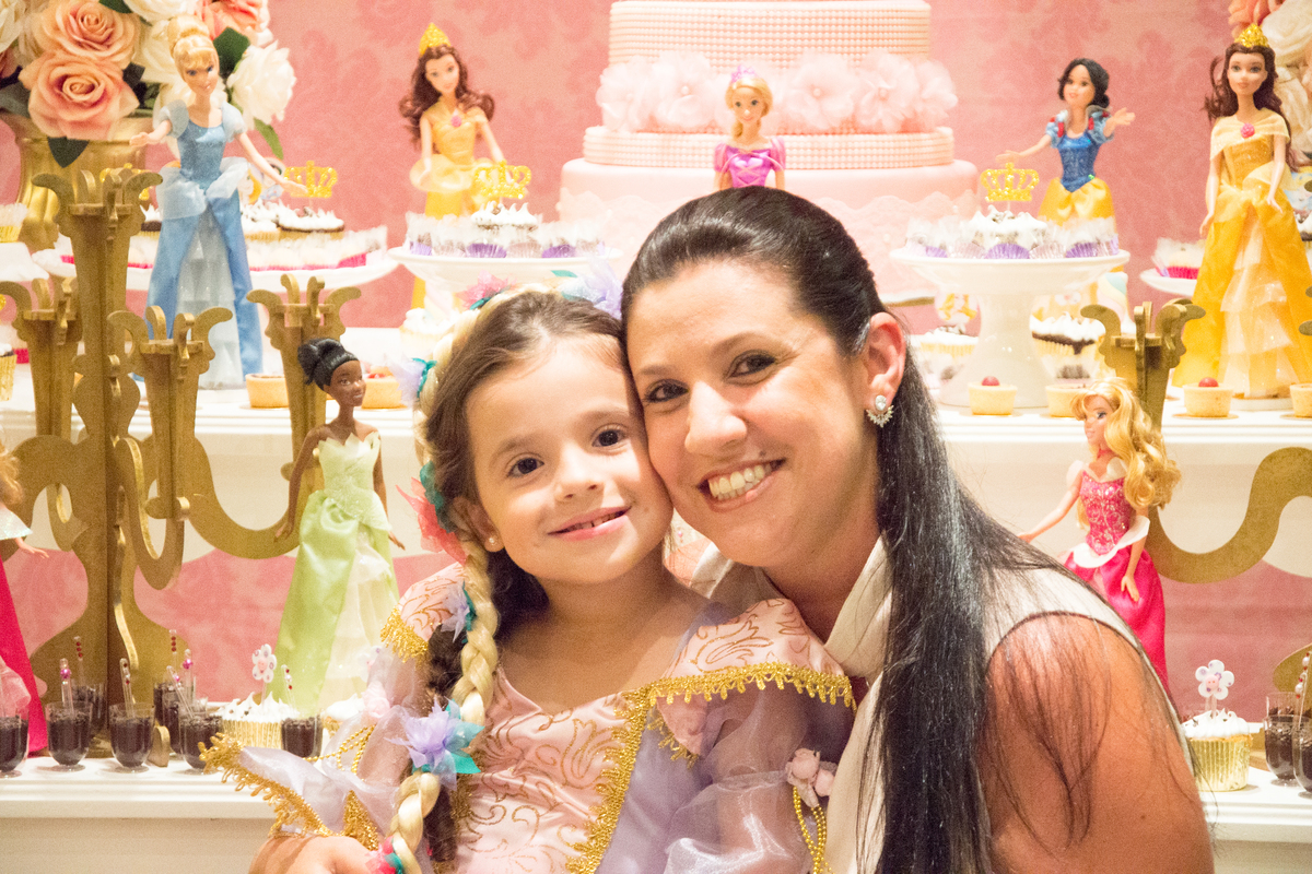 #newborn #newbornmaringa #lilicarvalho #lilifotografia #babyboy #recemnascido #fotodebebepequeno #fotoprimeirosdias #ensaiogestante #aniversario #aniversarioemcasa#aniversariomaringa 