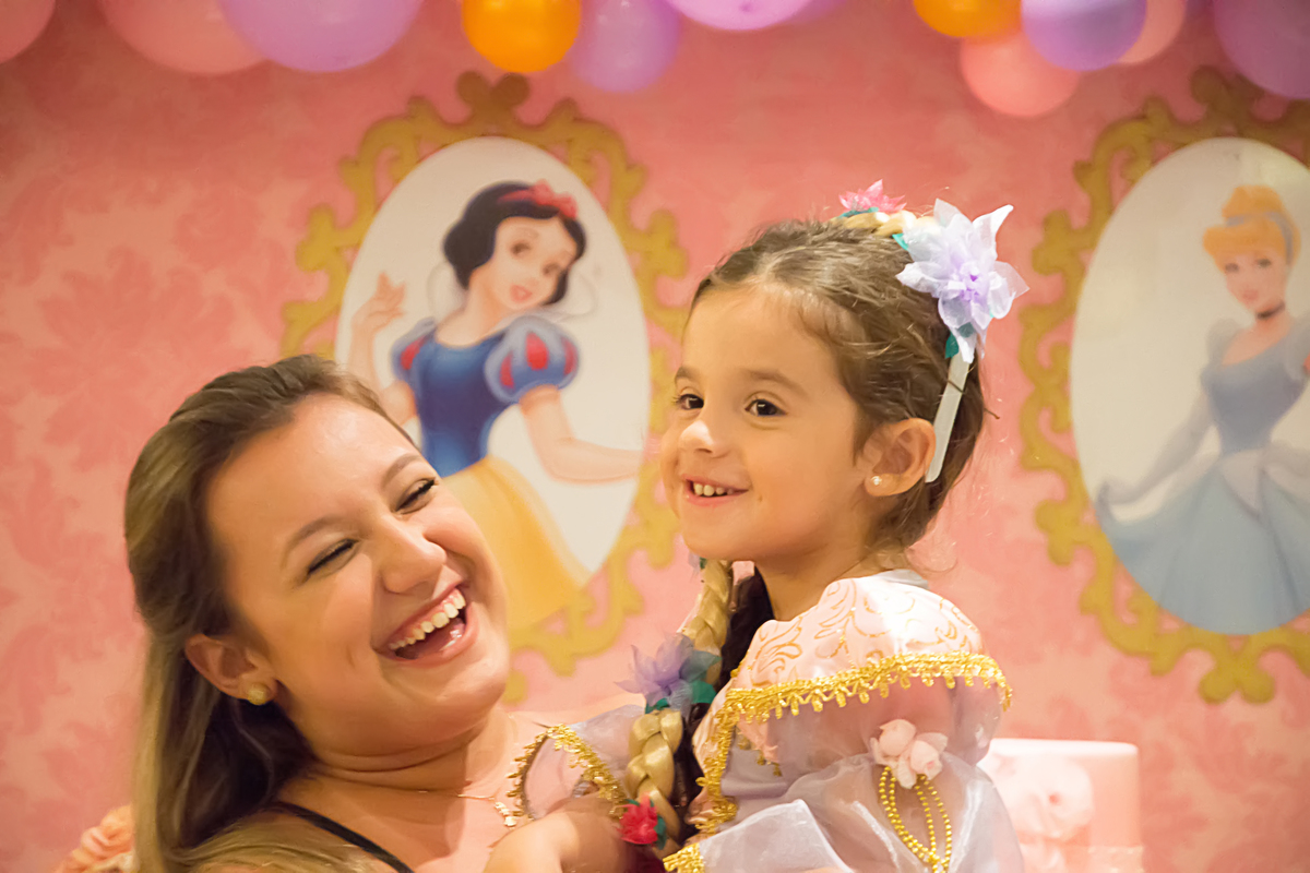 #newborn #newbornmaringa #lilicarvalho #lilifotografia #babyboy #recemnascido #fotodebebepequeno #fotoprimeirosdias #ensaiogestante #aniversario #aniversarioemcasa#aniversariomaringa 