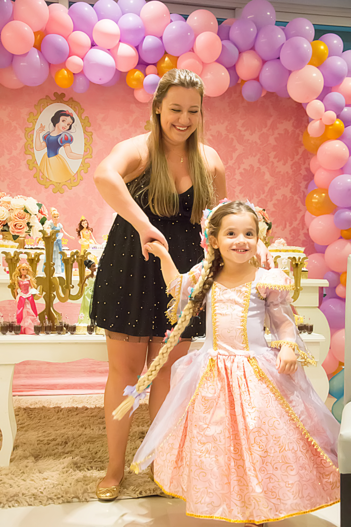 #newborn #newbornmaringa #lilicarvalho #lilifotografia #babyboy #recemnascido #fotodebebepequeno #fotoprimeirosdias #ensaiogestante #aniversario #aniversarioemcasa#aniversariomaringa 