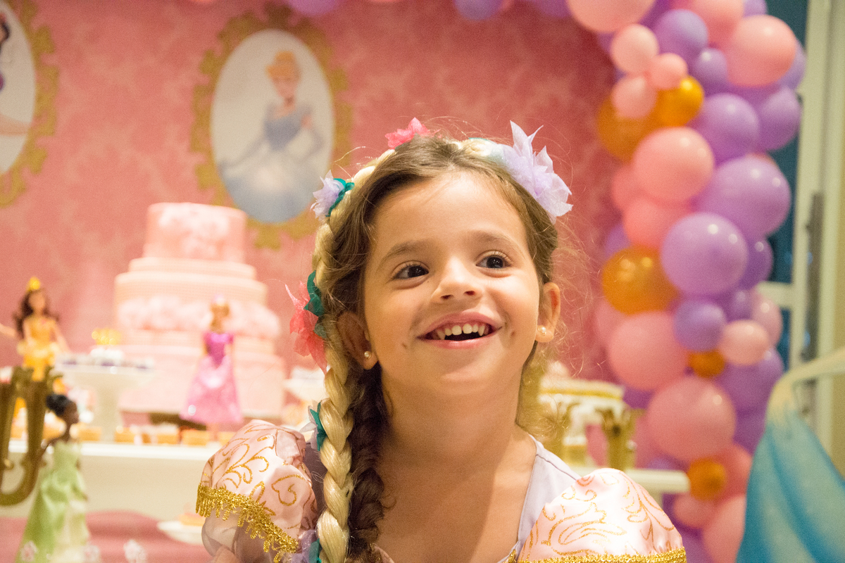 #newborn #newbornmaringa #lilicarvalho #lilifotografia #babyboy #recemnascido #fotodebebepequeno #fotoprimeirosdias #ensaiogestante #aniversario #aniversarioemcasa#aniversariomaringa 