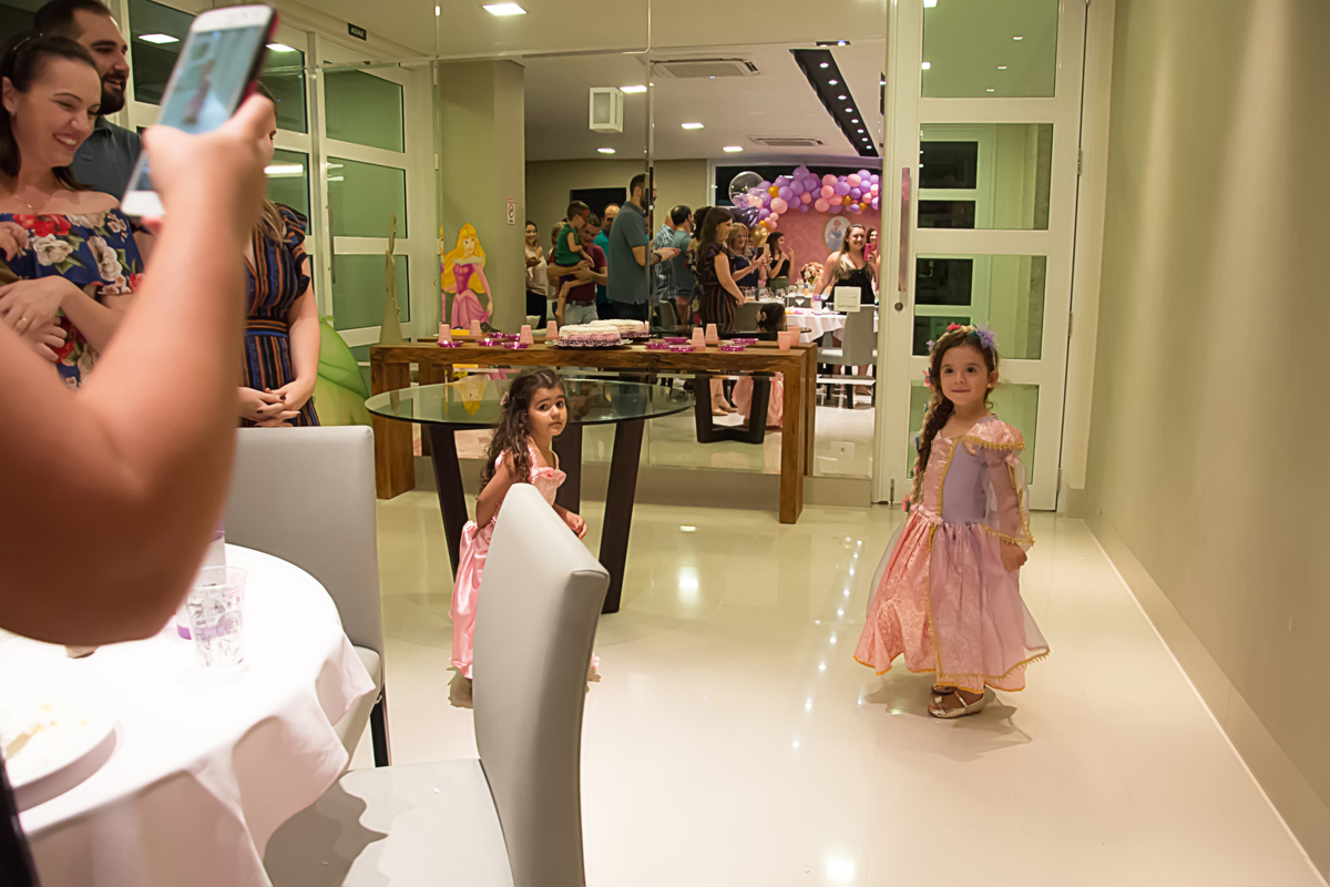 #newborn #newbornmaringa #lilicarvalho #lilifotografia #babyboy #recemnascido #fotodebebepequeno #fotoprimeirosdias #ensaiogestante #aniversario #aniversarioemcasa#aniversariomaringa 