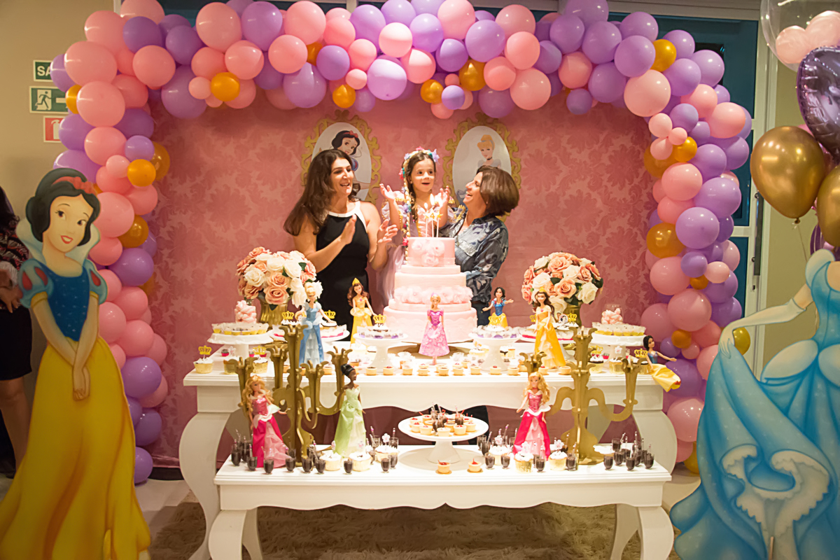 #newborn #newbornmaringa #lilicarvalho #lilifotografia #babyboy #recemnascido #fotodebebepequeno #fotoprimeirosdias #ensaiogestante #aniversario #aniversarioemcasa#aniversariomaringa 