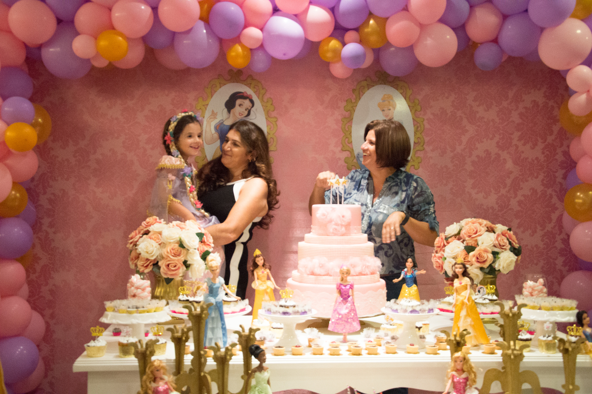 #newborn #newbornmaringa #lilicarvalho #lilifotografia #babyboy #recemnascido #fotodebebepequeno #fotoprimeirosdias #ensaiogestante #aniversario #aniversarioemcasa#aniversariomaringa 