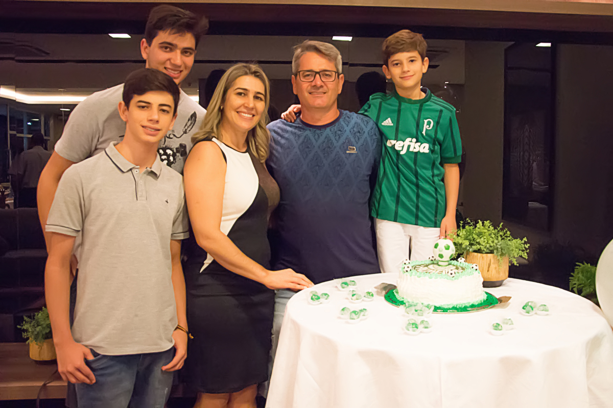 #newborn #newbornmaringa #lilicarvalho #lilifotografia #babyboy #recemnascido #fotodebebepequeno #fotoprimeirosdias #ensaiogestante #aniversario #aniversarioemcasa#aniversariomaringa 