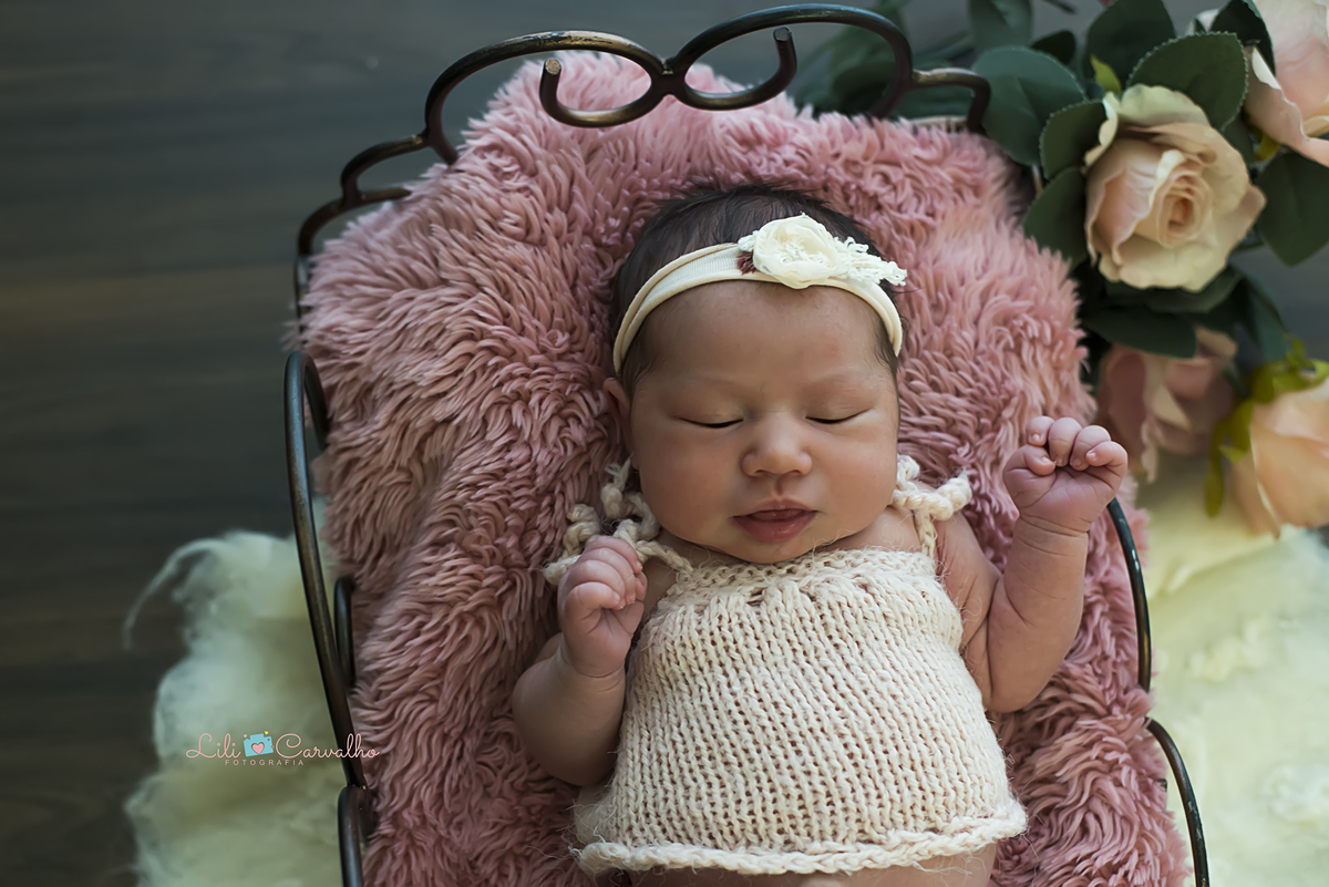 #newbornmaringa  #lilicarvalho #lilifotografia #especialistaemmaringa #especialistaemfotobebemaringa #melhorfotografademaringa #bebemenina #babygirl #melhorfotografademaringa #melhorfotografadegestantemaringa 