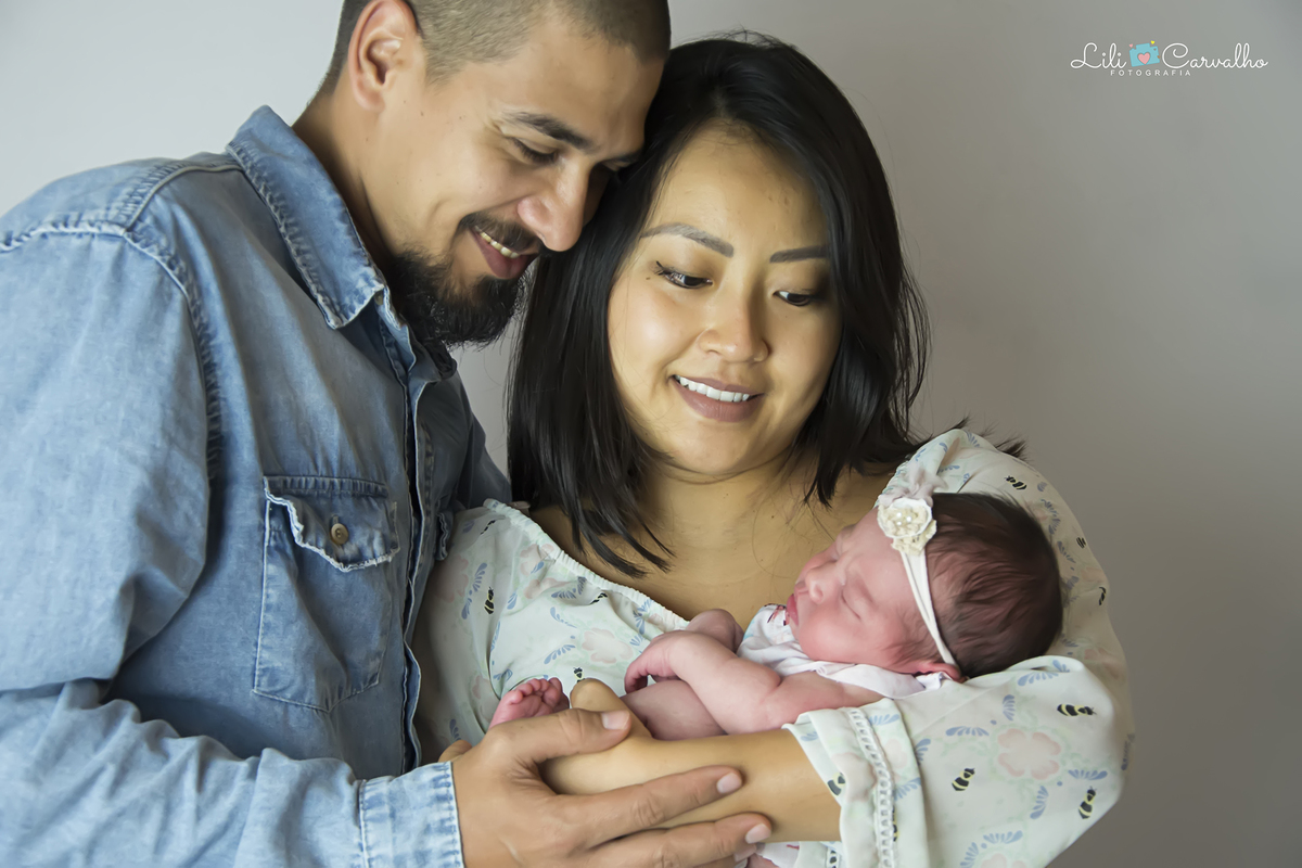 #newbornmaringa  #lilicarvalho #lilifotografia #especialistaemmaringa #especialistaemfotobebemaringa #melhorfotografademaringa #bebemenina #babygirl #melhorfotografademaringa #melhorfotografadegestantemaringa 