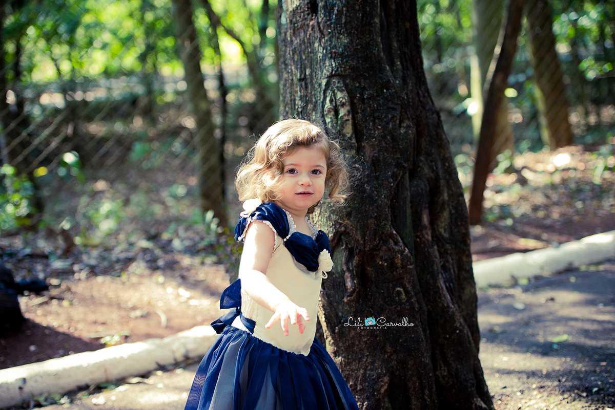 #lilicarvalho #inface #preaniversario #lilifotografia #fotodemenina #fotodemeninadiferente #fotocolorida #melhorfotografademaringa #especialistaemfotodemenina #fotoespecial #ensaioinfancy #ensaiodemeninas