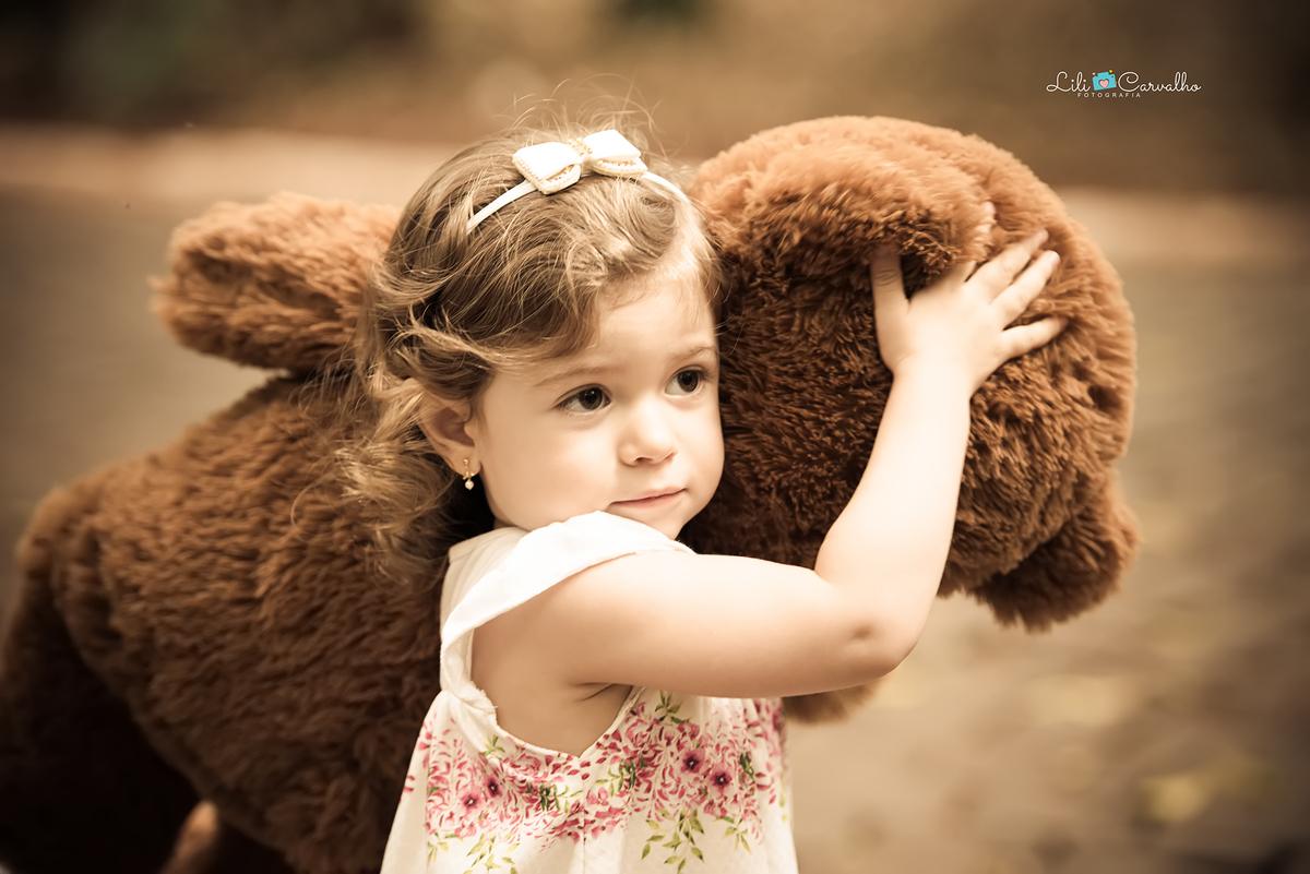 #lilicarvalho #inface #preaniversario #lilifotografia #fotodemenina #fotodemeninadiferente #fotocolorida #melhorfotografademaringa #especialistaemfotodemenina #fotoespecial #ensaioinfancy #ensaiodemeninas