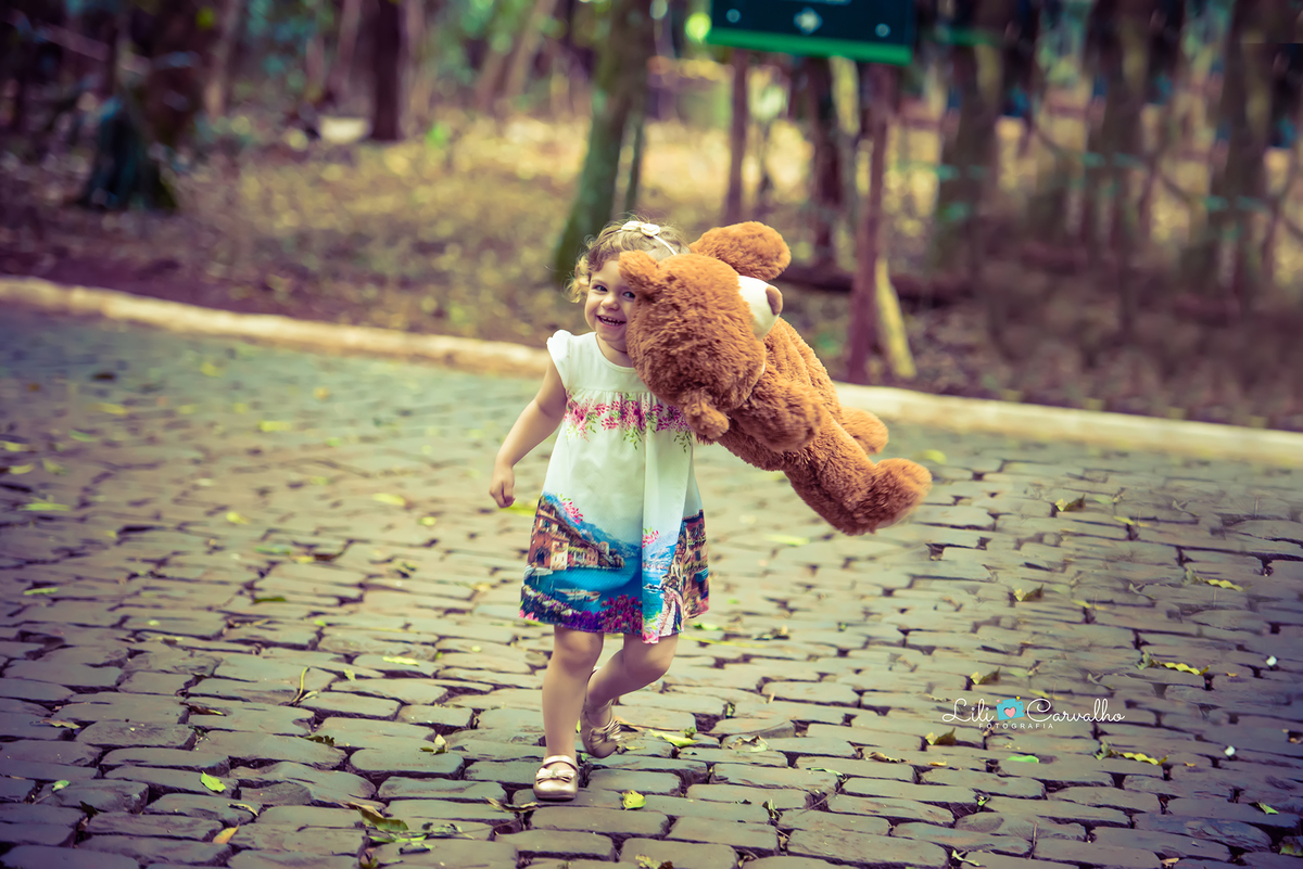 #lilicarvalho #inface #preaniversario #lilifotografia #fotodemenina #fotodemeninadiferente #fotocolorida #melhorfotografademaringa #especialistaemfotodemenina #fotoespecial #ensaioinfancy #ensaiodemeninas