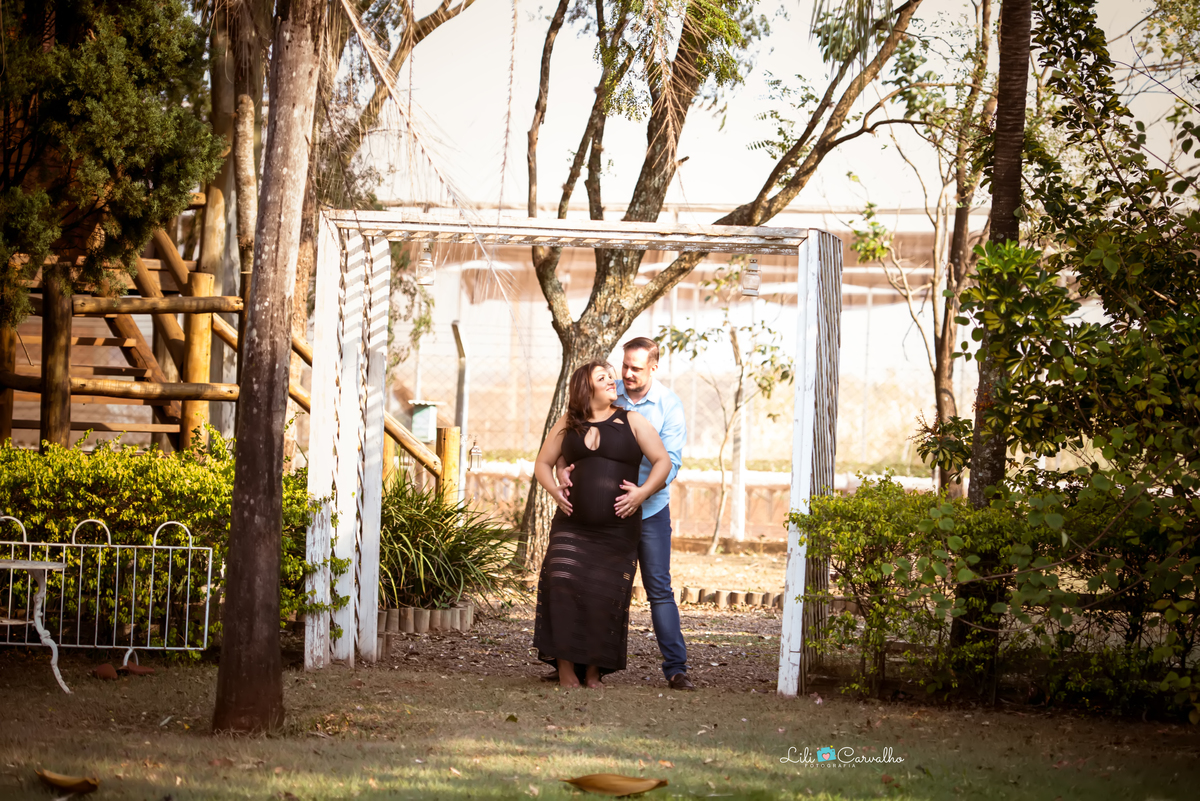 #lilicarvalho #lilifotografia #ensaiogestante #melhorfotografadegestante #melhorfotografadenewborn #ensaionewborn #fotorecemnascido #fotobebe #melhor fotografa #fotodiferente #colorida #ranchoolhodagua 