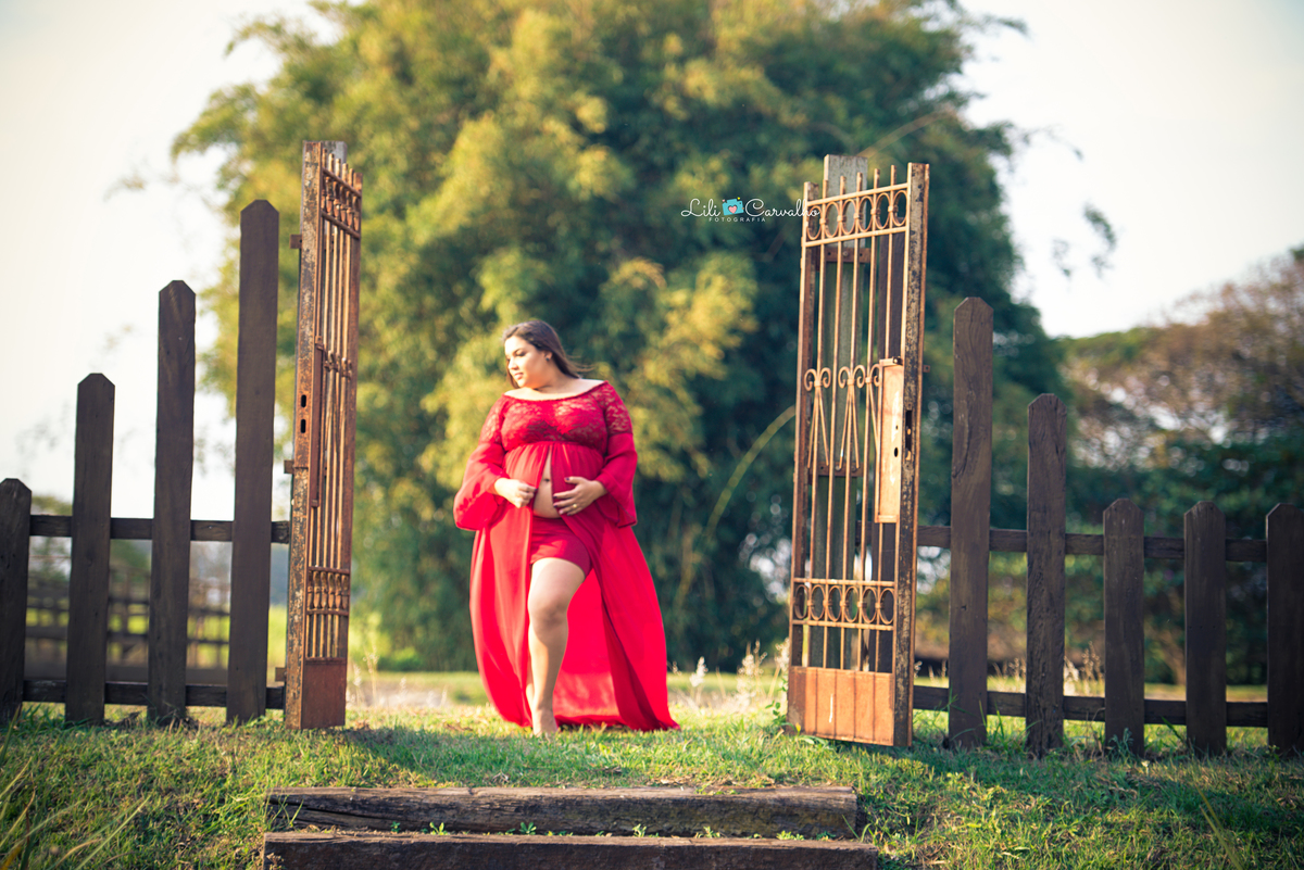 #lilicarvalho #lilifotografia #ensaiogestante #melhorfotografadegestante #melhorfotografadenewborn #ensaionewborn #fotorecemnascido #fotobebe #melhor fotografa #fotodiferente #colorida #ranchoolhodagua 