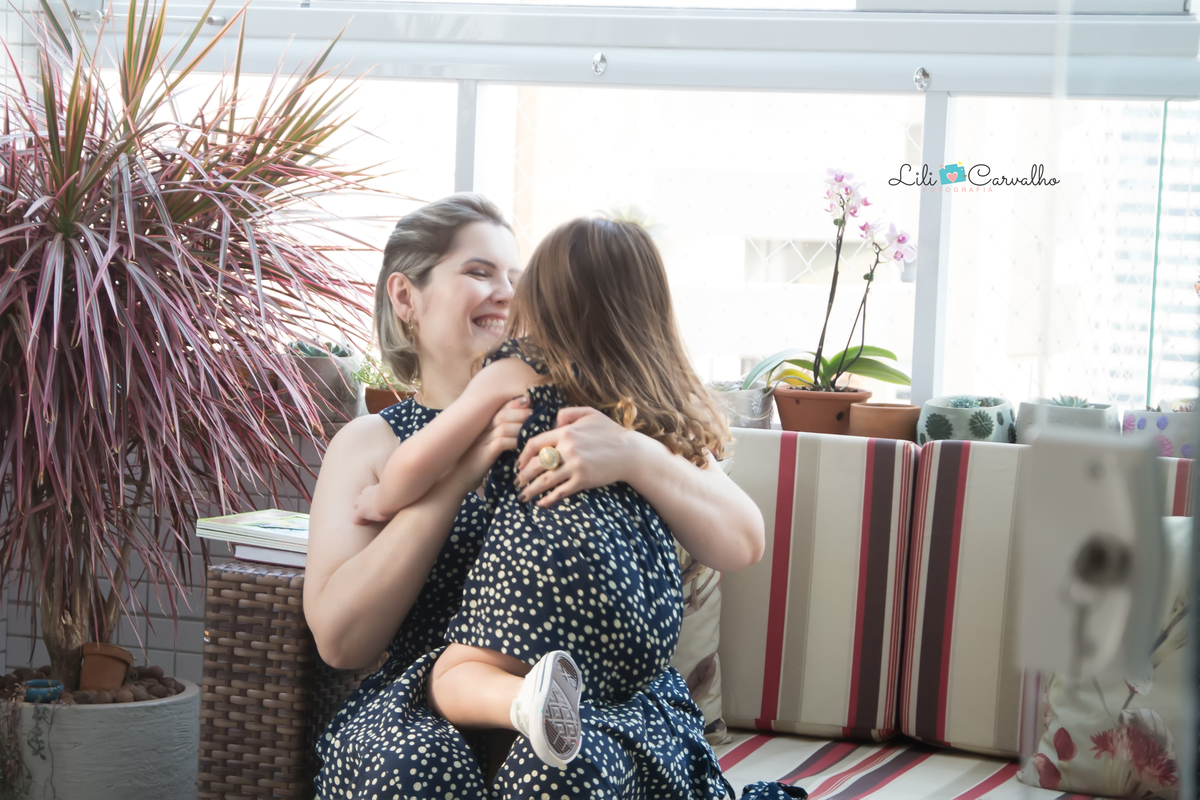 #lifestyle #lilicarvalho #avidacomoelae #fotoemcasa #rotinamatinal #aniversario #fototranquiila #aniversario #acompanhamentoinfantil 