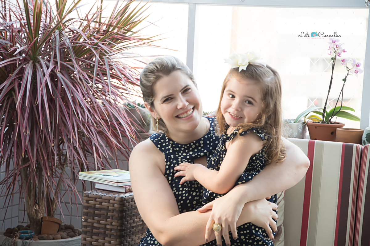 #lifestyle #lilicarvalho #avidacomoelae #fotoemcasa #rotinamatinal #aniversario #fototranquiila #aniversario #acompanhamentoinfantil 