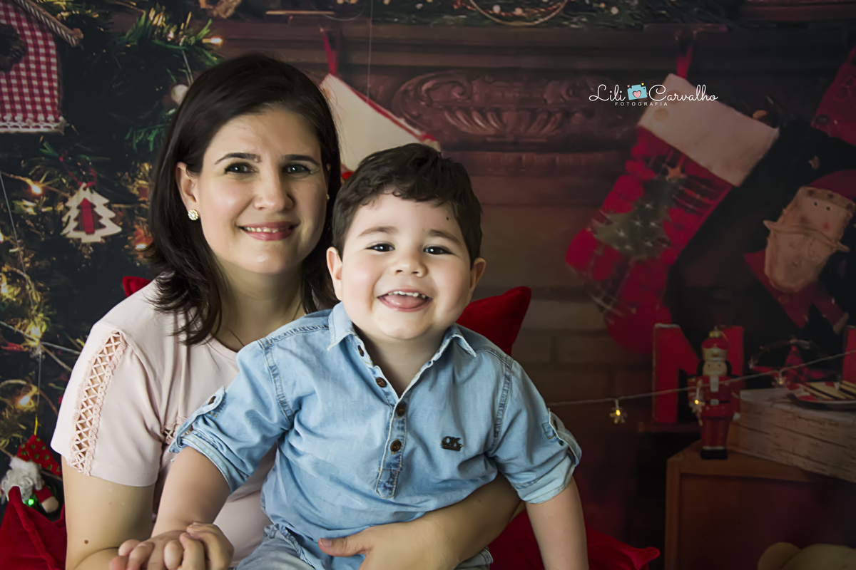 #lilicarvalho #lilifotografia #ensaiodenatal #maringaencantada #fotodecrianca #melhorfotografademaringa #especialistaemebes #newborn #recemnascido #gestante #gravida 