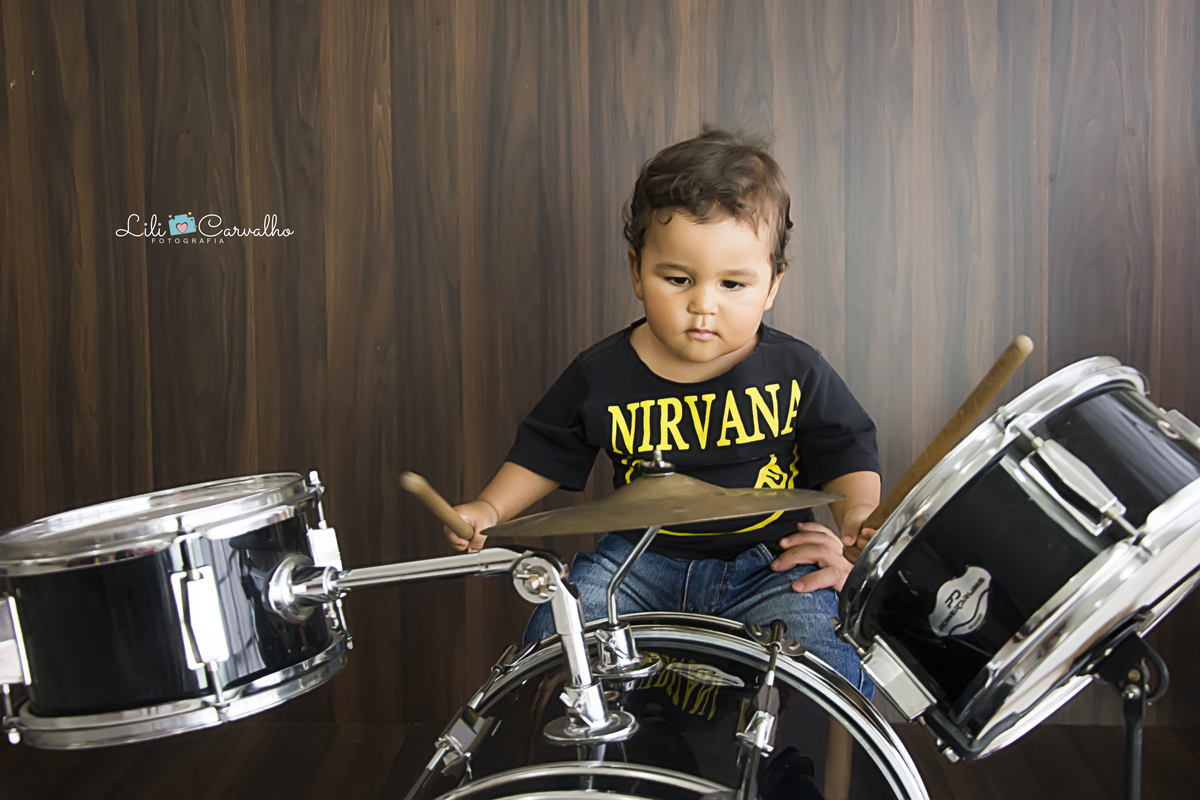 #lilicarvalho #lilifotografia #ensaiodenatal #ensaidebateria #musica #bateriainfanti #fotocombateria #melhorfotografademaringa #newborn #gestante #gravida 