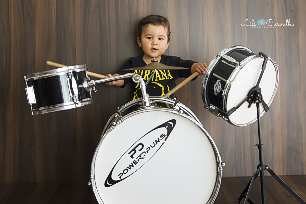 #lilicarvalho #lilifotografia #ensaiodenatal #ensaidebateria #musica #bateriainfanti #fotocombateria #melhorfotografademaringa #newborn #gestante #gravida 