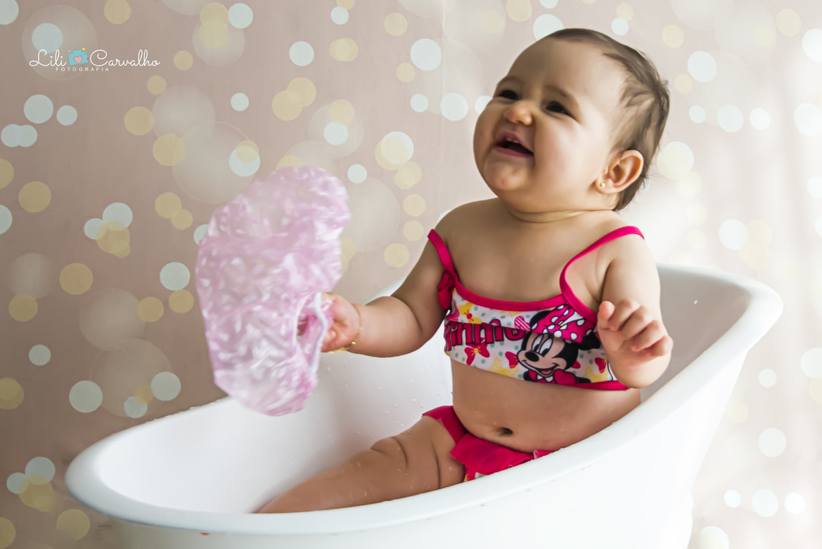 #lilicarvalho #lilifotografia #ensaionewborn #aniversario #frutas #bolodefruta #smashthefruit  #melhorfotografademaringa #gravida #gestante #recemnascida #bebe #bolodemelancia #fundoverde #frutinhas 