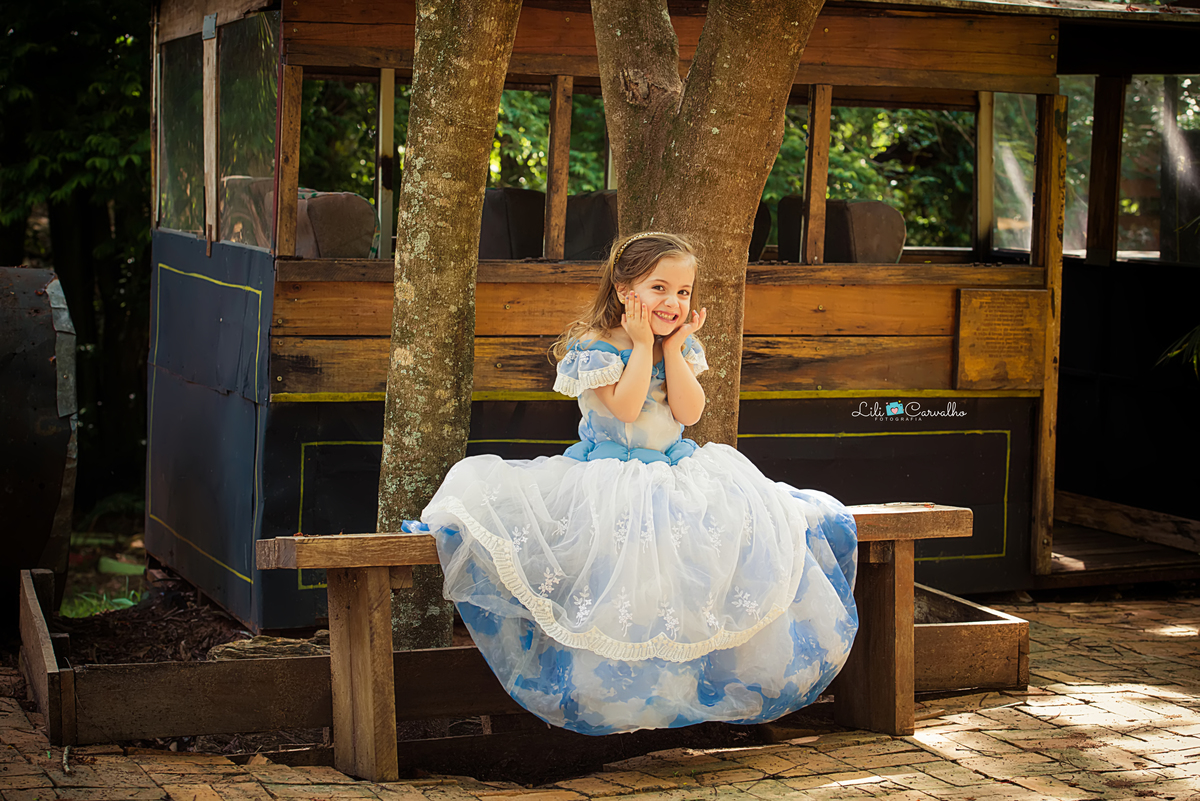 #lilicarvalho #lilifotografia #ensaiogestante #ensaionewborn #ensaiomenina #infancy #fotodemenina #aniversario #melhorfotografademaringa 