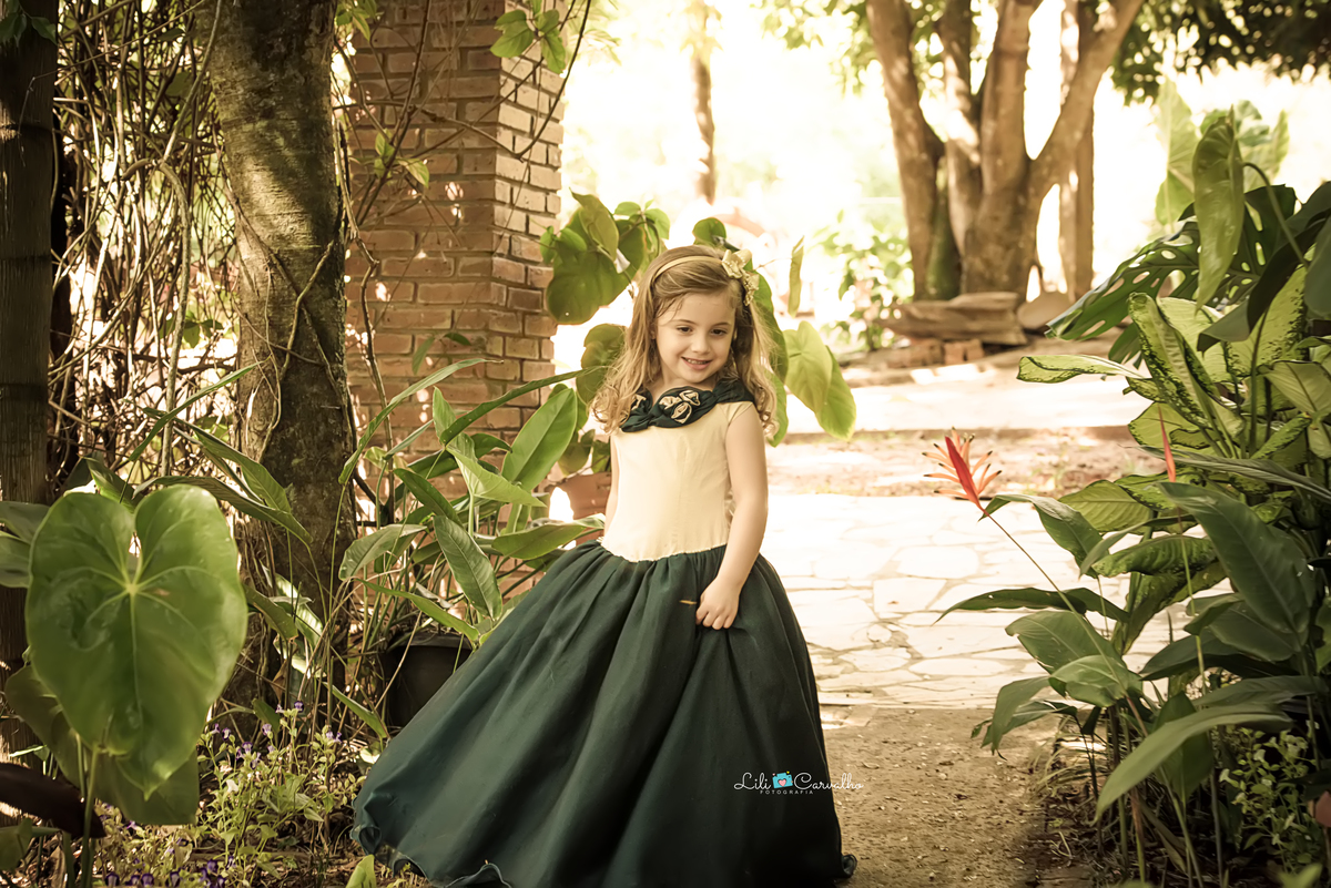 #lilicarvalho #lilifotografia #ensaiogestante #ensaionewborn #ensaiomenina #infancy #fotodemenina #aniversario #melhorfotografademaringa 