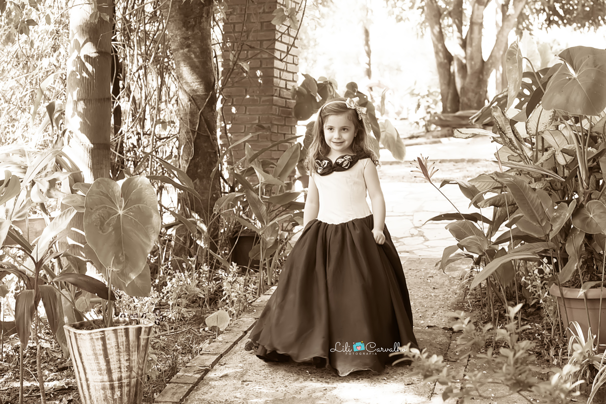 #lilicarvalho #lilifotografia #ensaiogestante #ensaionewborn #ensaiomenina #infancy #fotodemenina #aniversario #melhorfotografademaringa 