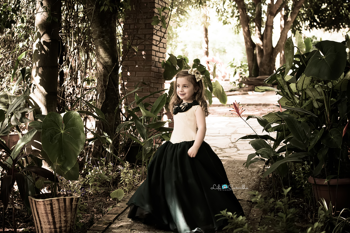 #lilicarvalho #lilifotografia #ensaiogestante #ensaionewborn #ensaiomenina #infancy #fotodemenina #aniversario #melhorfotografademaringa 